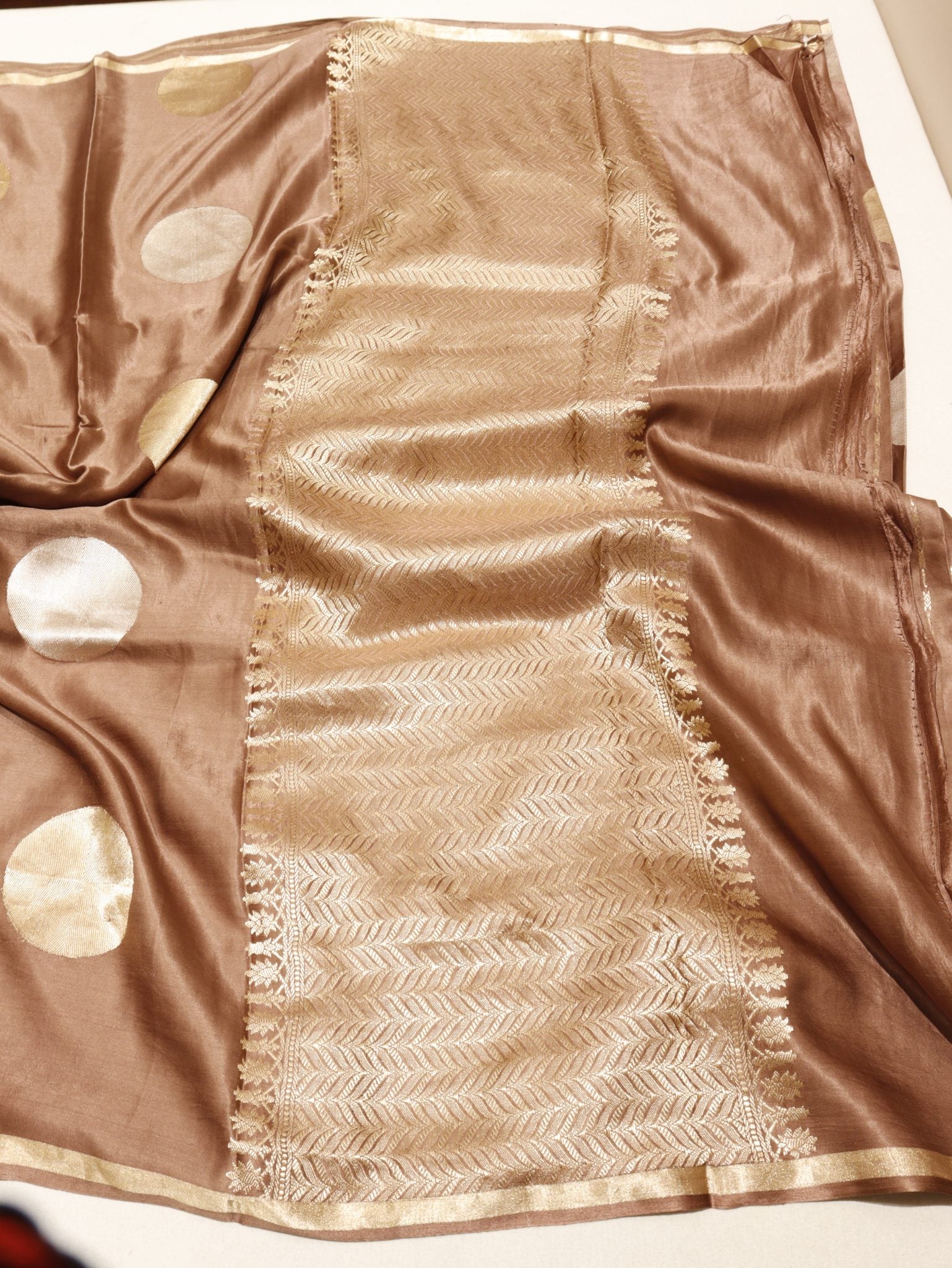 Bronze-Brown Mashru Silk Banarasi saree texture detail