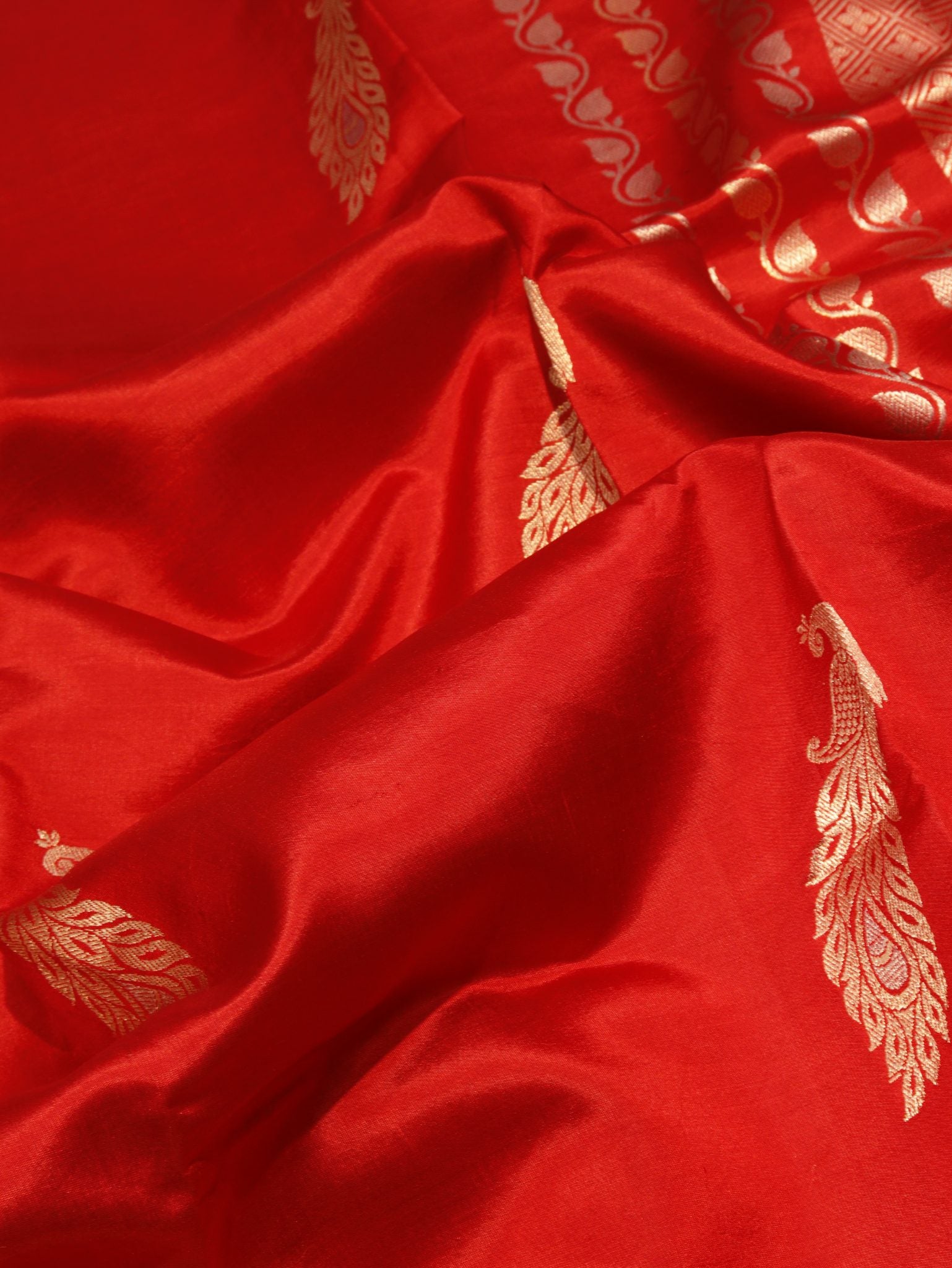 Red Soft Katan Banarasi saree border closeup