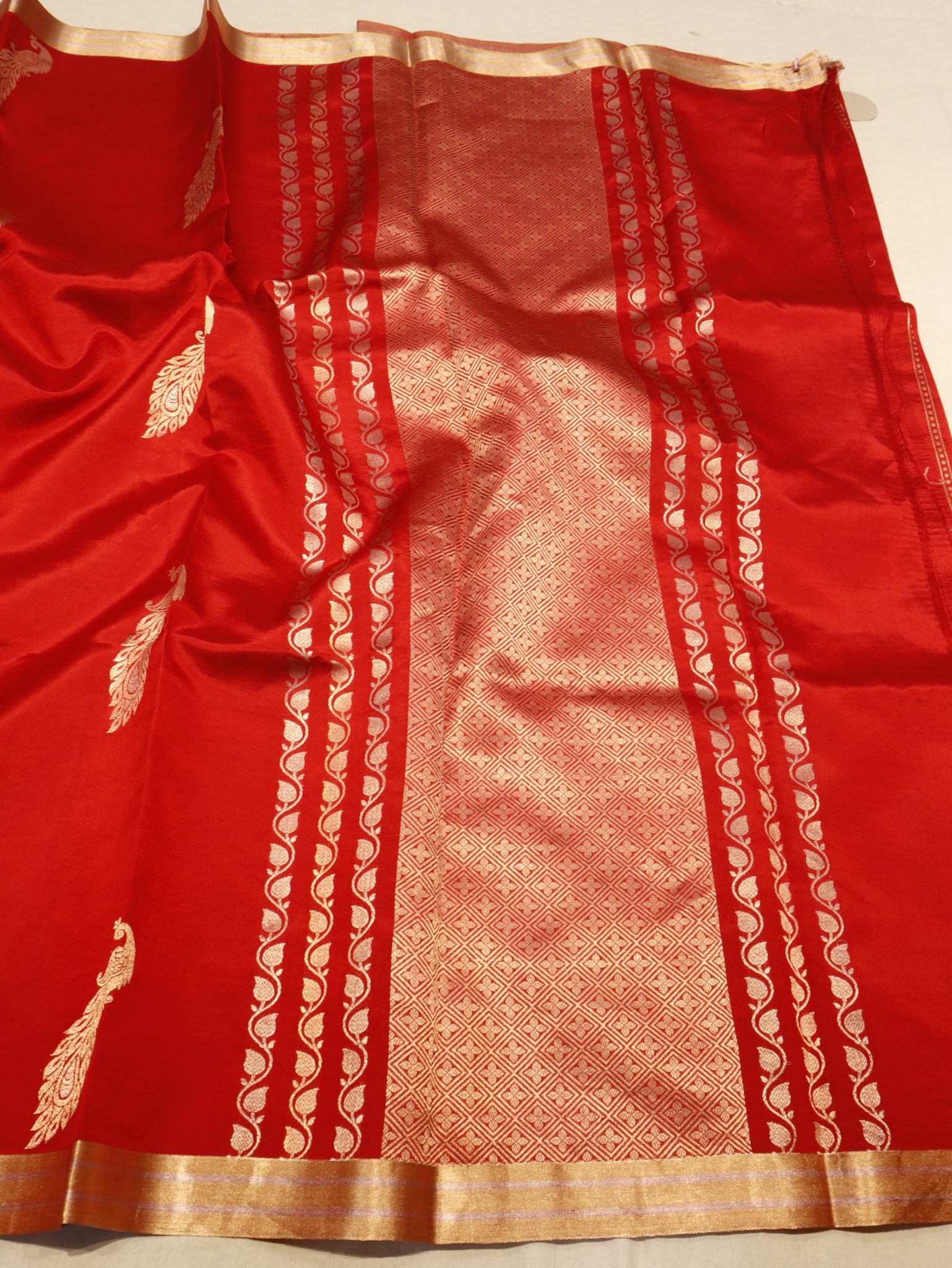Red Soft Katan Banarasi saree full spread