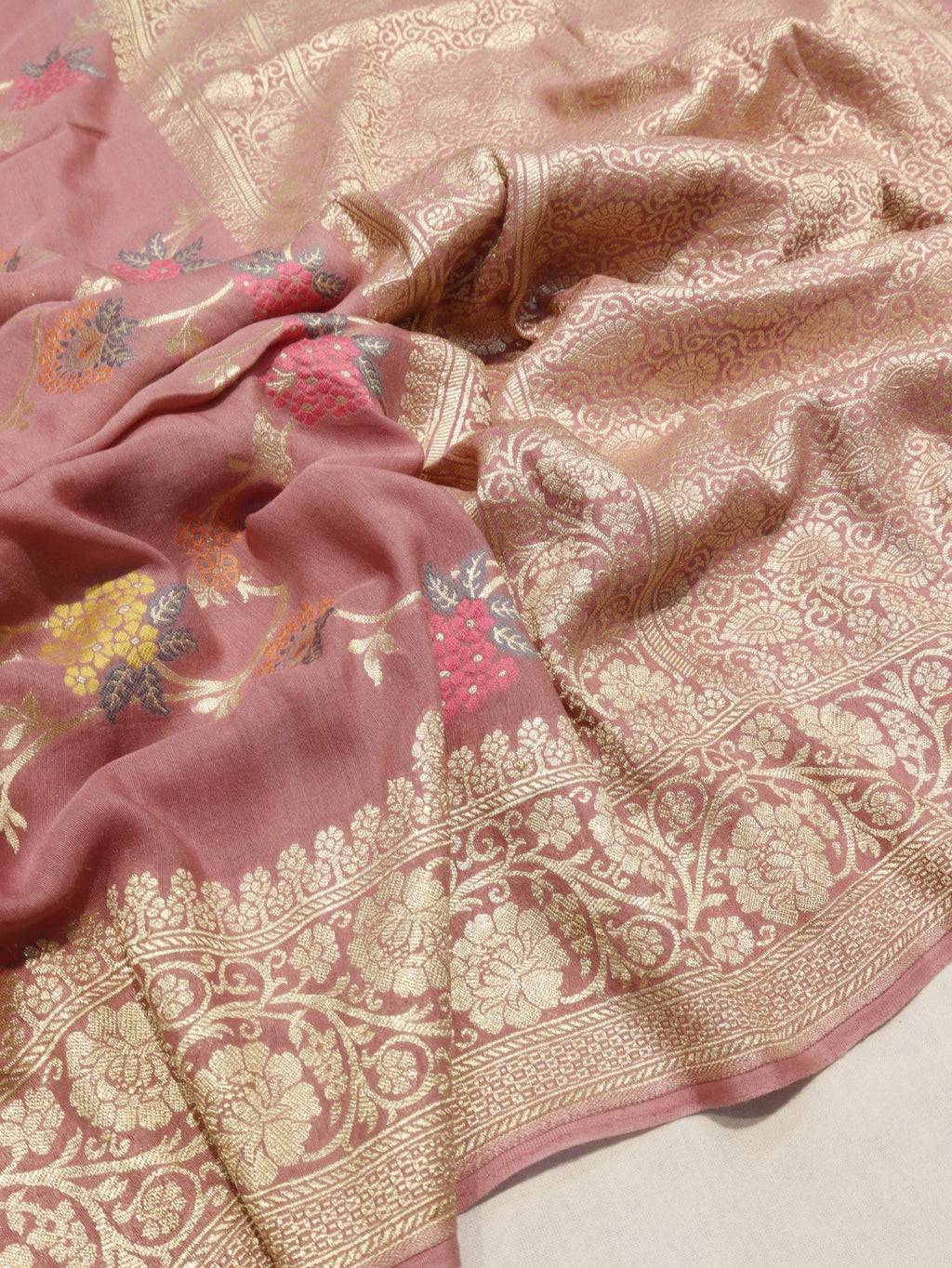Soft Muted Pink (Mannan-774M) Moonga Silk Banarasi saree pallu detail