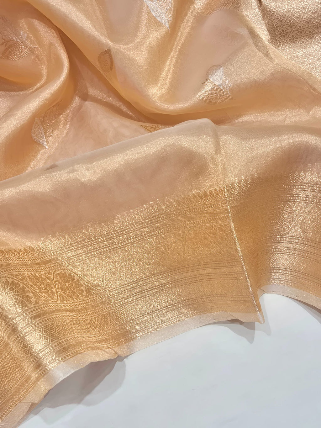 Gold Tissue Silk Banarasi saree zari work detail