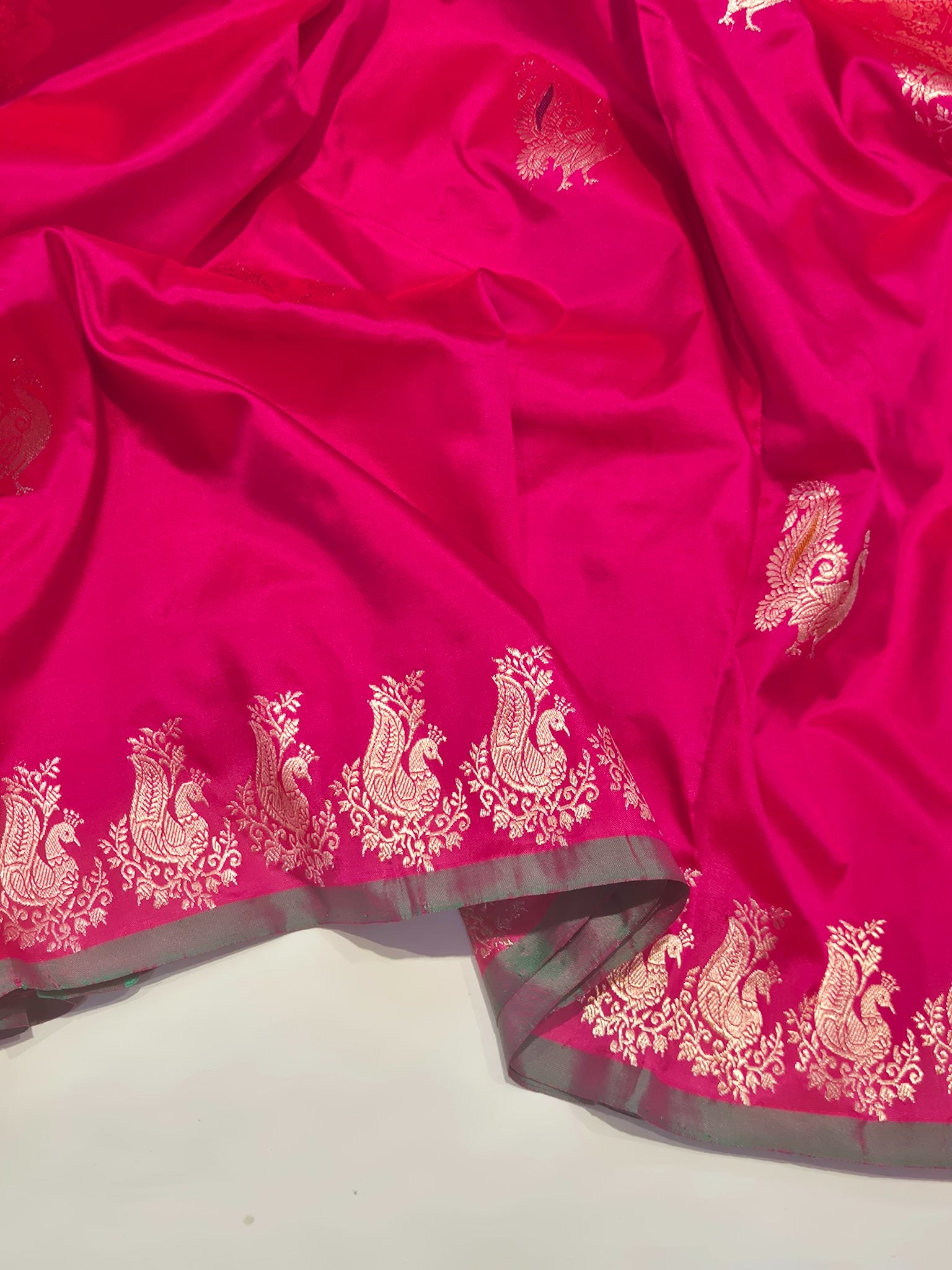 Rani Pink Katan Silk Banarasi saree full spread