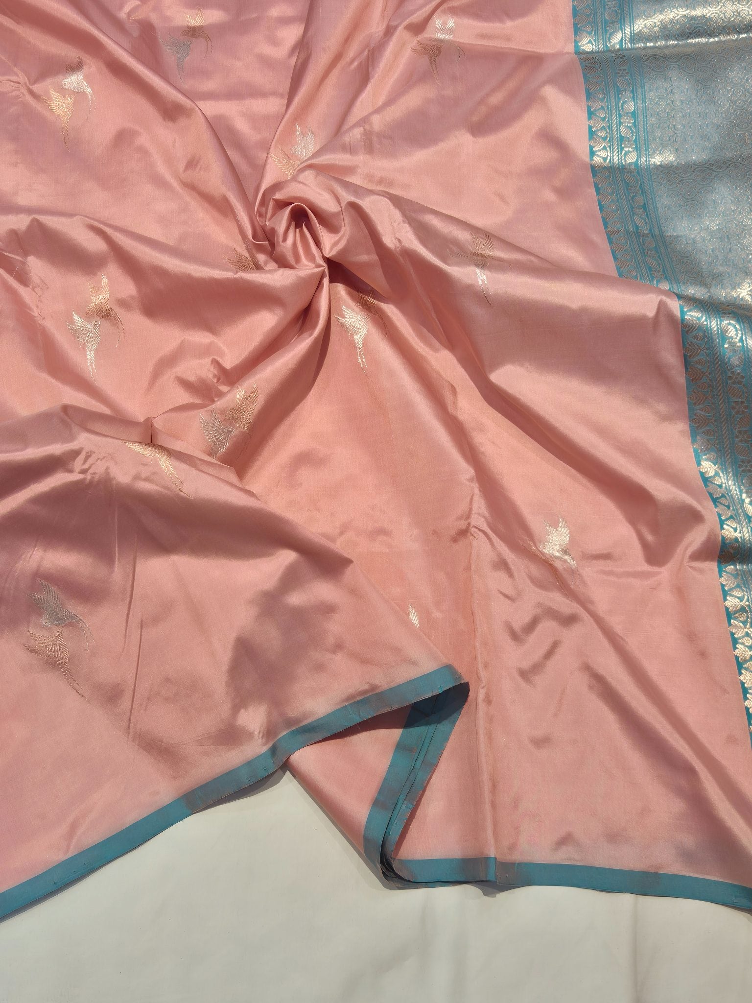 Onion Pink Katan Silk Banarasi saree texture detail