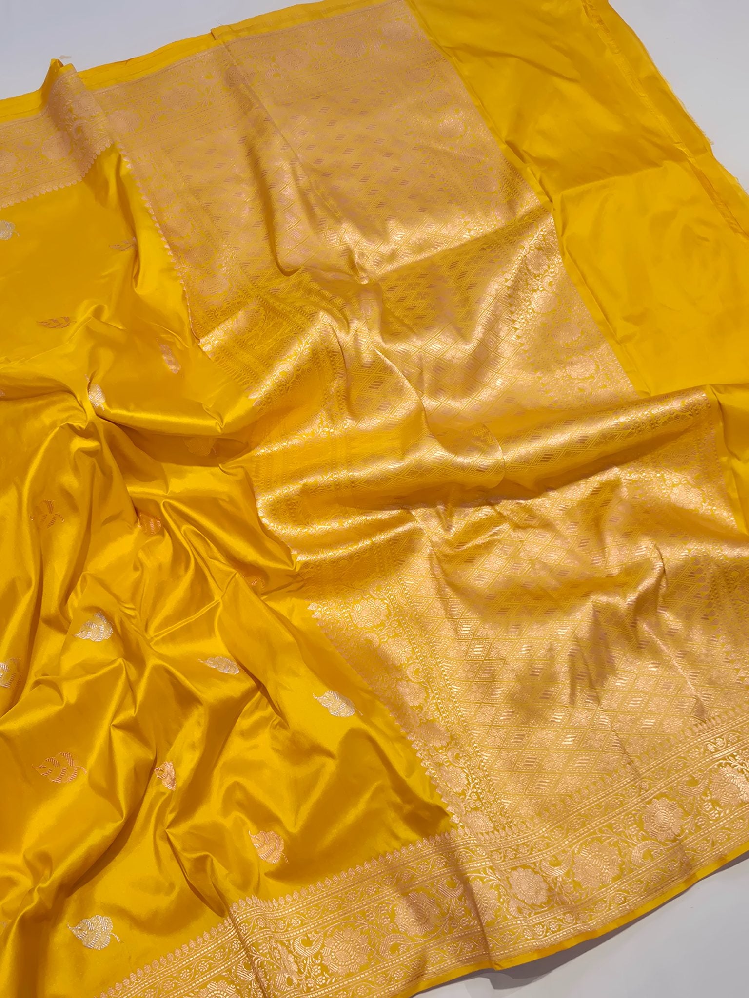 Yellow Katan Silk Banarasi saree border closeup