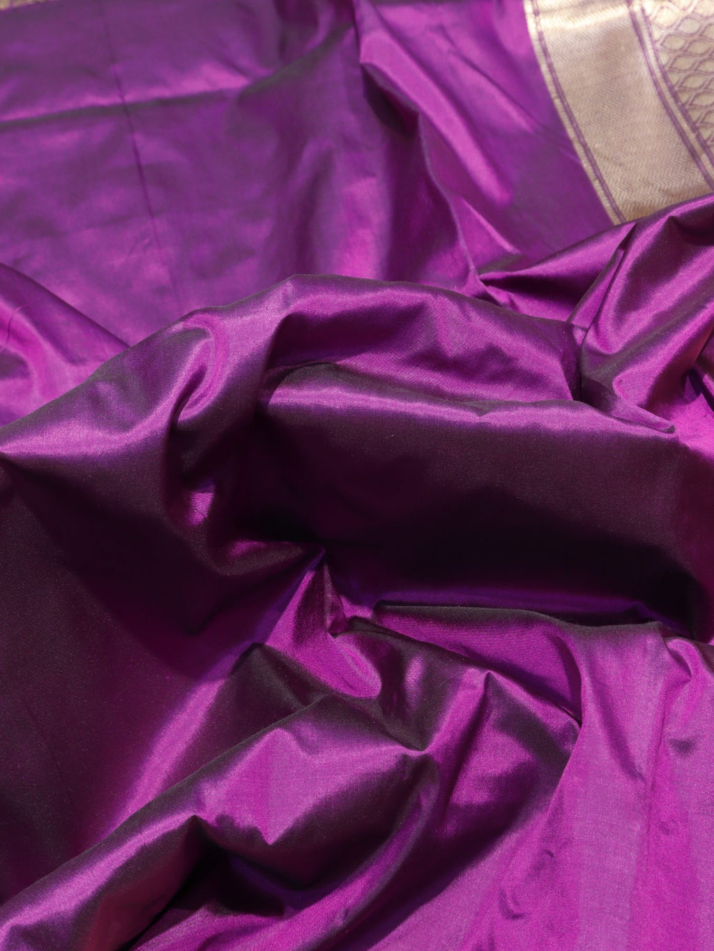 Purple Plum Katan Silk Banarasi saree border closeup