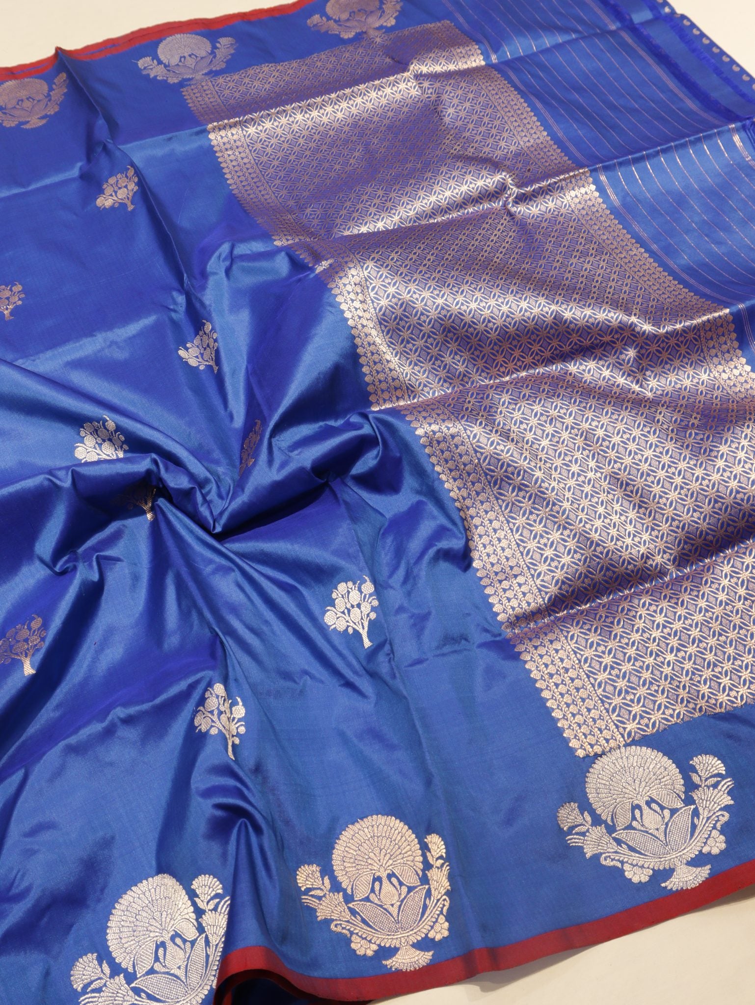 Blue Katan Silk Banarasi saree border closeup