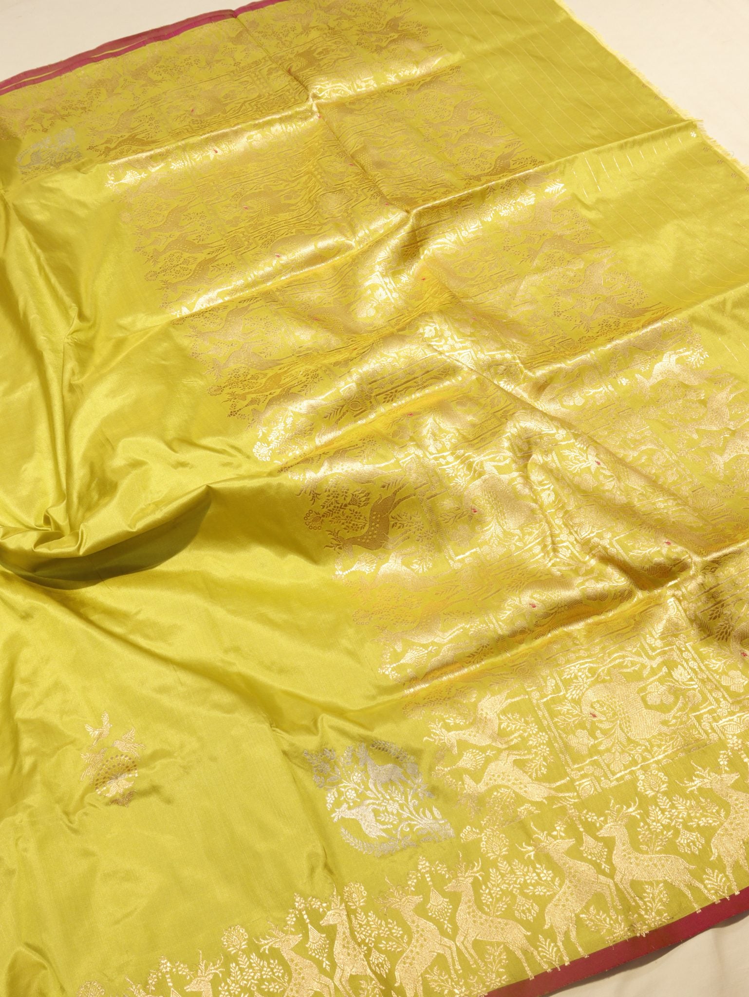 Lemon Yellow Katan Silk Banarasi saree pallu detail