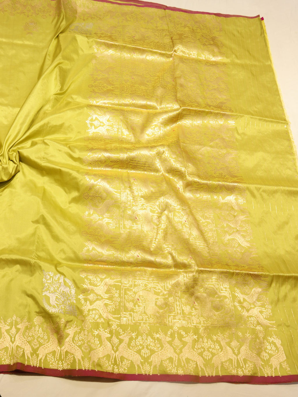 Lemon Yellow Katan Silk Banarasi saree full spread
