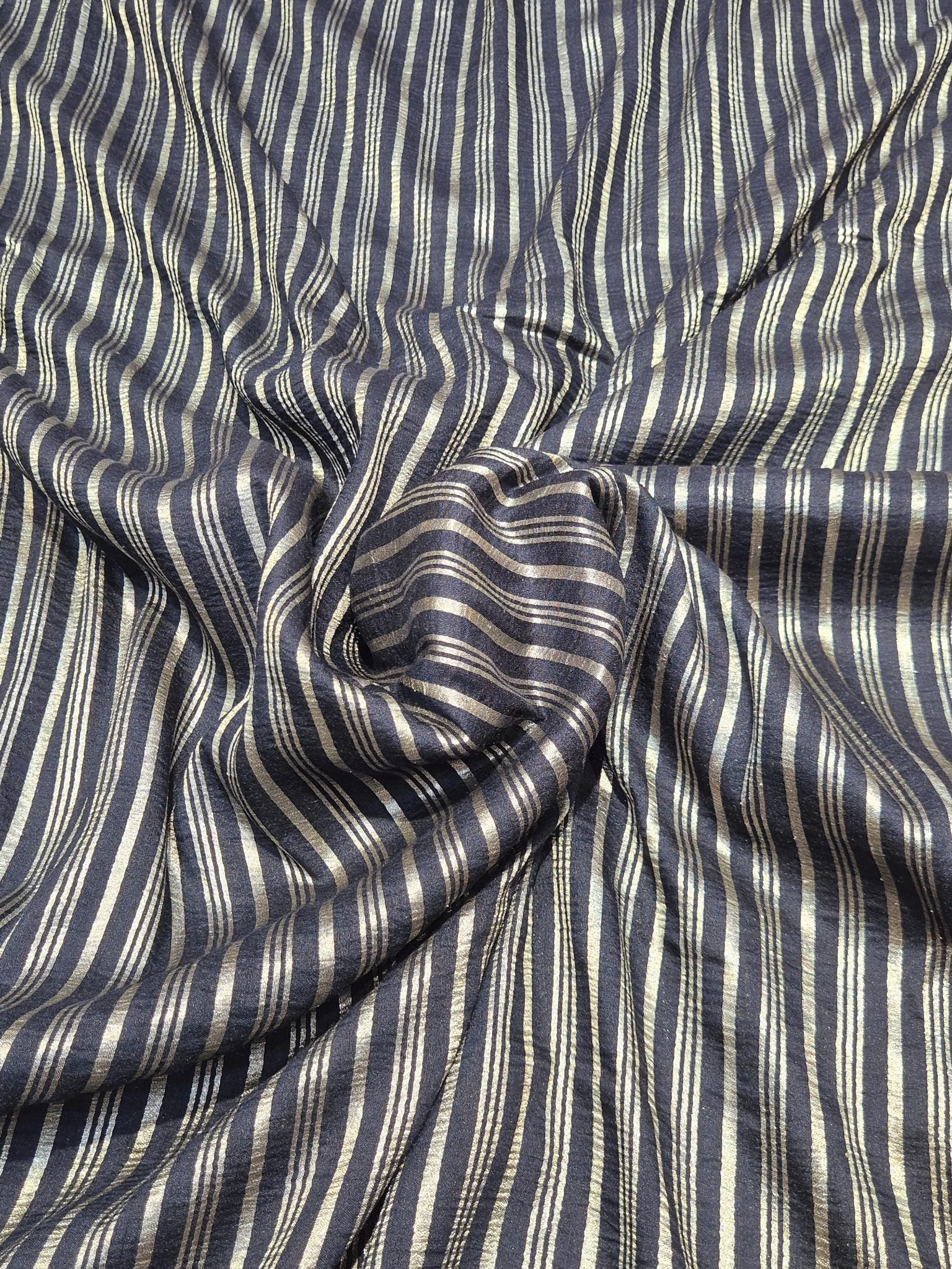 Deep Midnight Blue Moonga Silk Banarasi saree border closeup