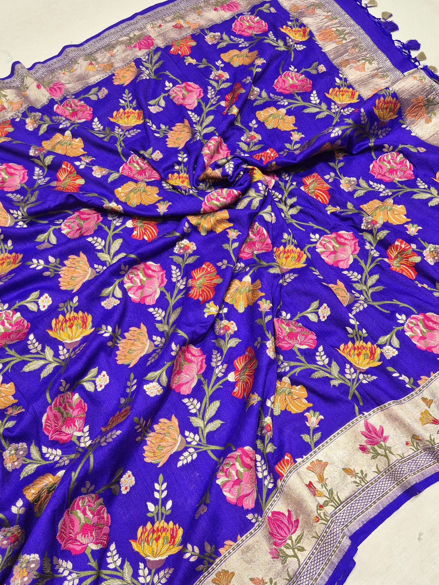Rani Pink Moonga Silk Banarasi suit neckline detail