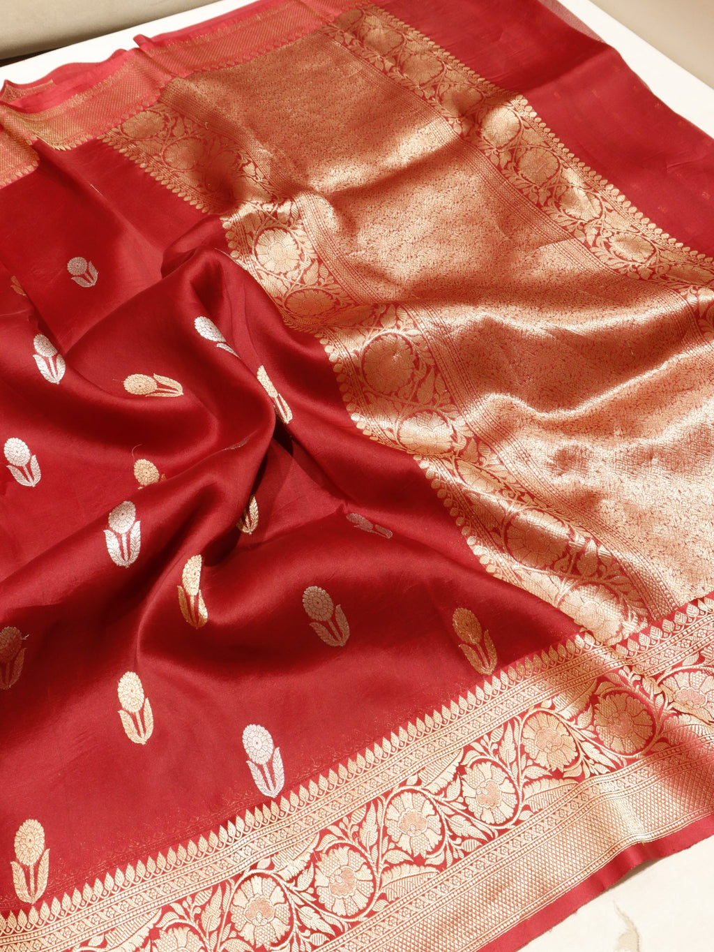 Maroon Kora Silk Banarasi saree pallu detail