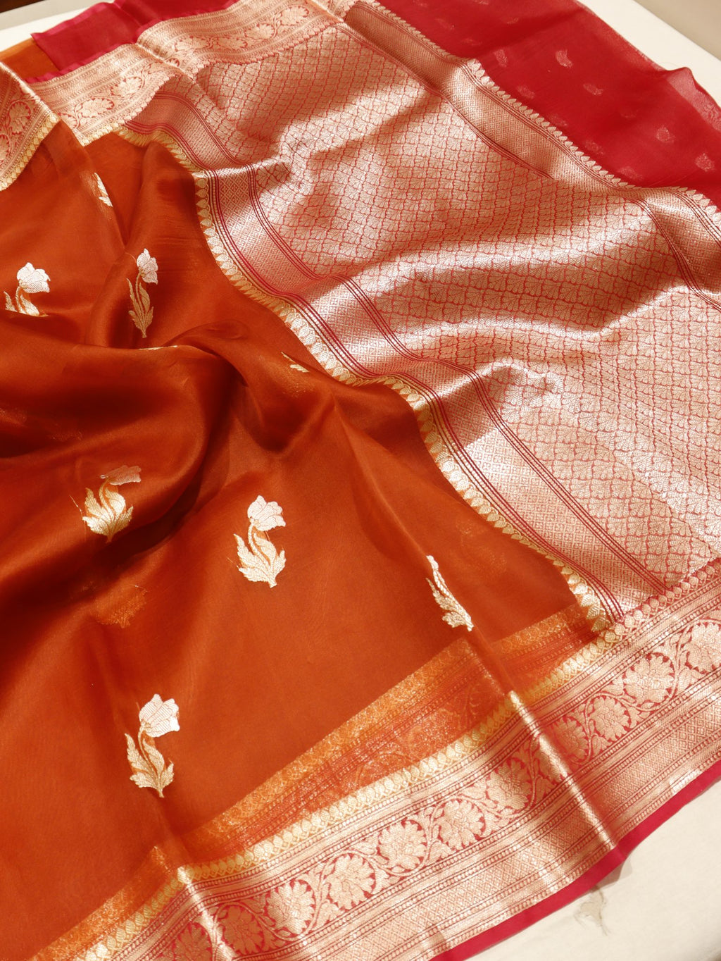 Rust Orange Kora Silk Banarasi saree pallu detail