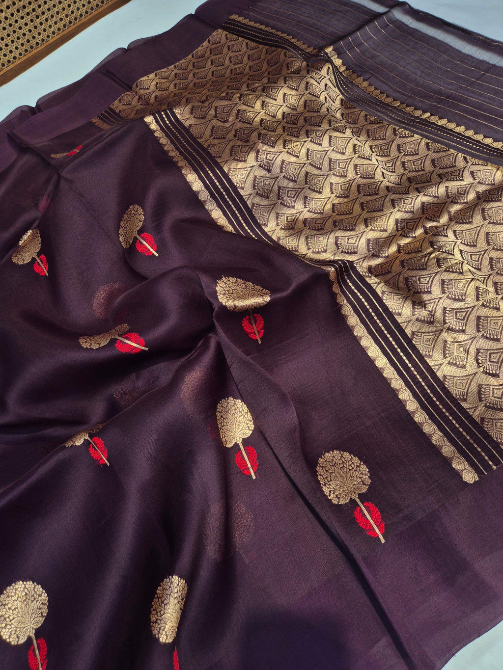 Wine Kora Silk Banarasi saree pallu detail