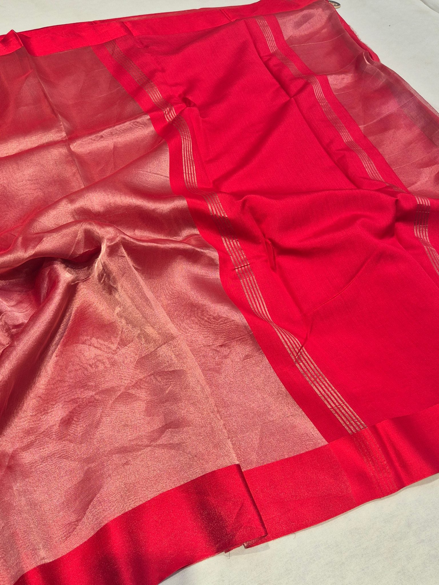 Red Tissue Silk Banarasi saree pallu detail