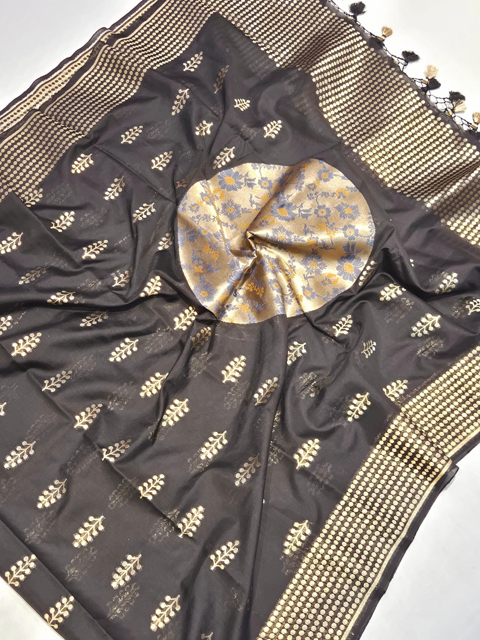 Black Pure Cotton Banarasi suit neckline detail