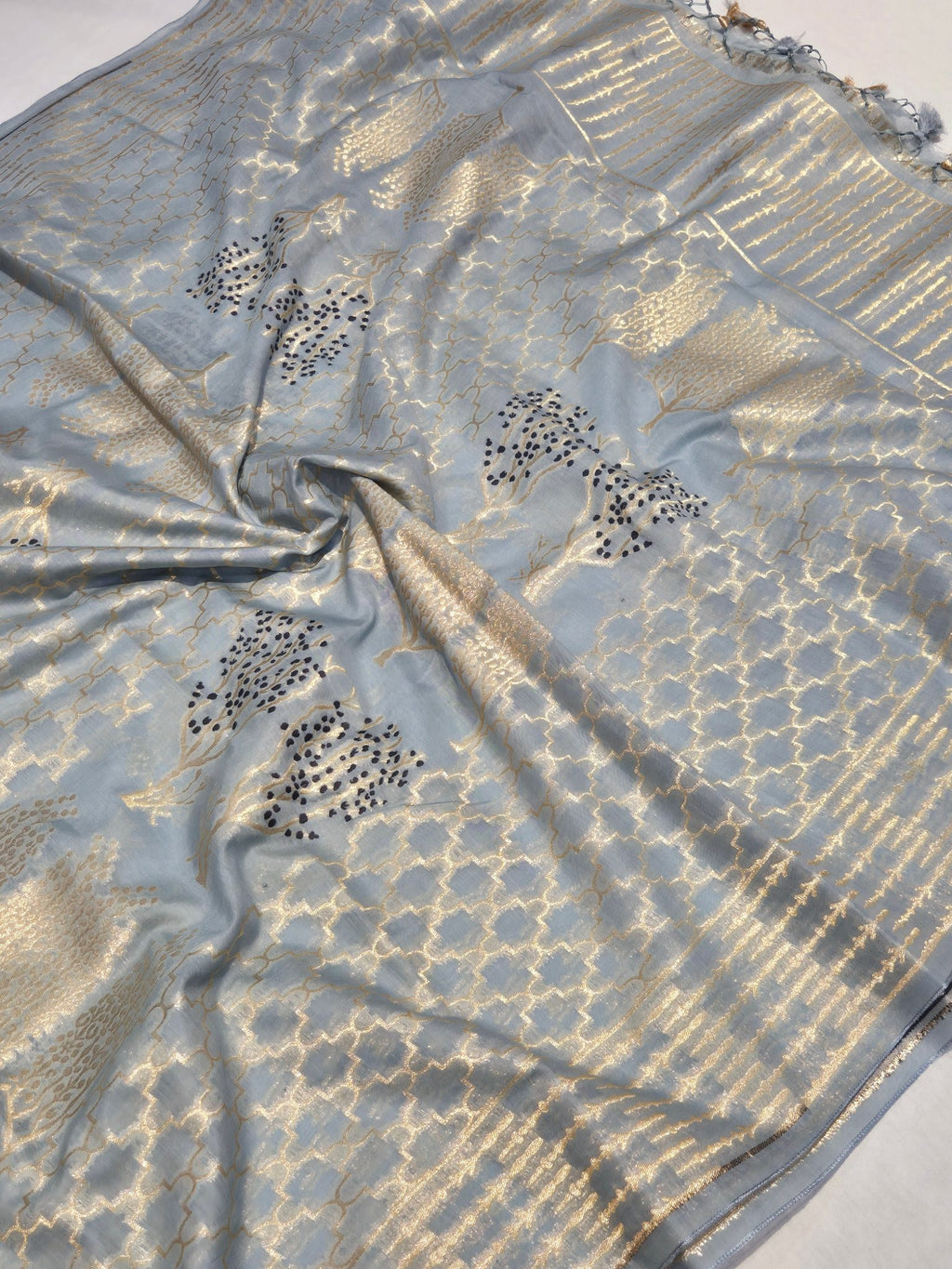 Porcelain Pure Cotton Banarasi suit neckline detail