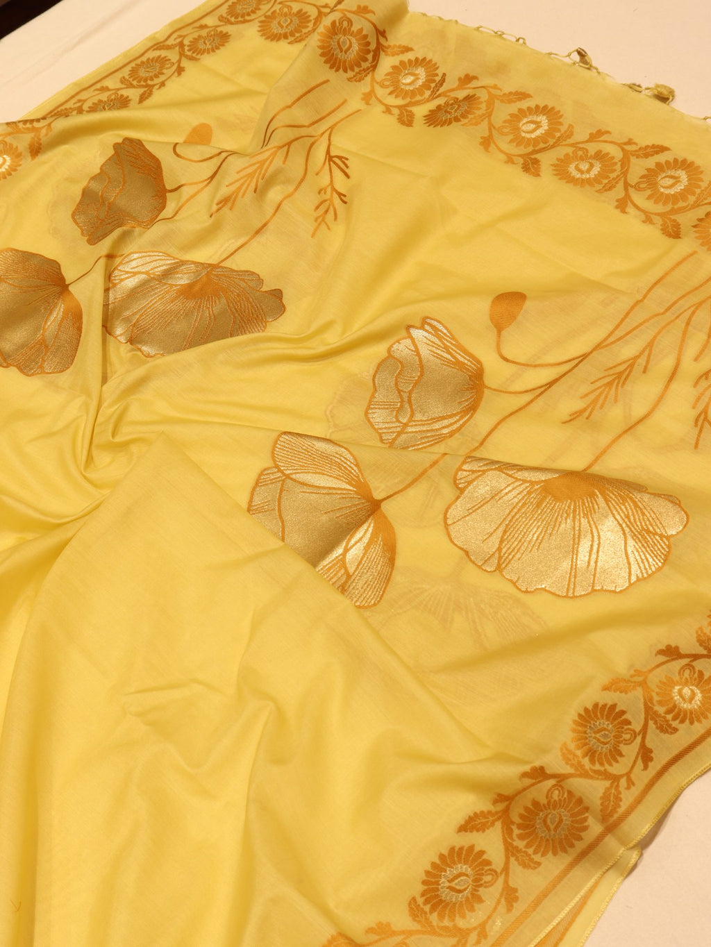 Yellow Pure Cotton Banarasi suit neckline detail