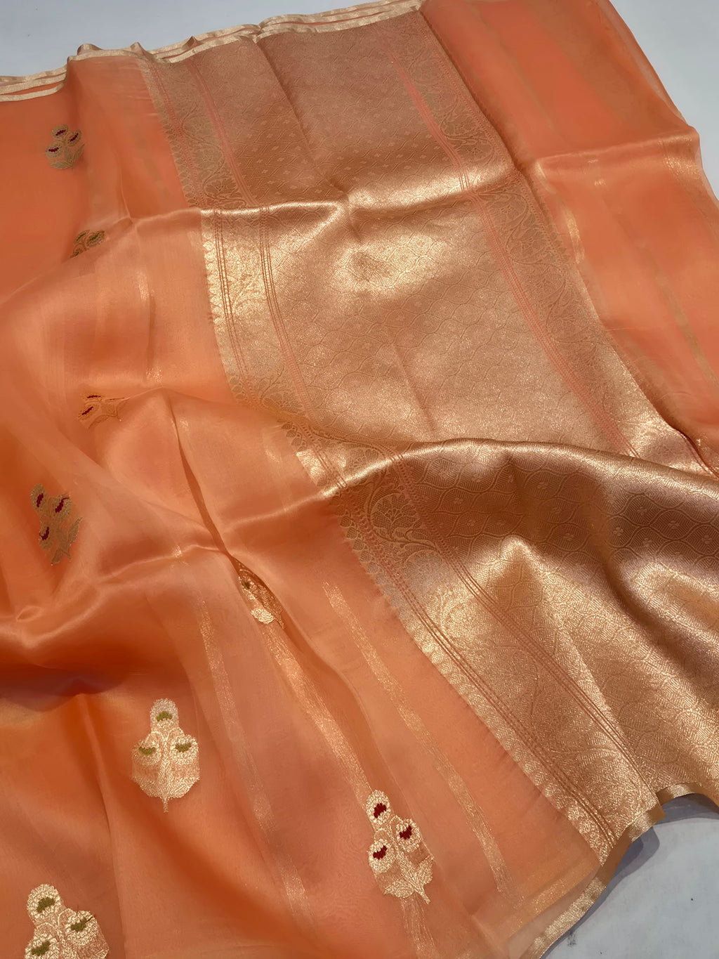 Peach Kora Silk Banarasi saree pallu detail