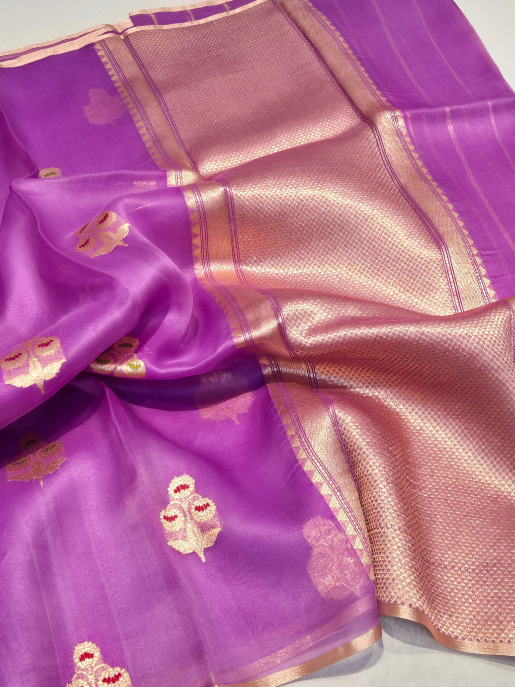 Lavender Katan Silk Banarasi saree pallu detail