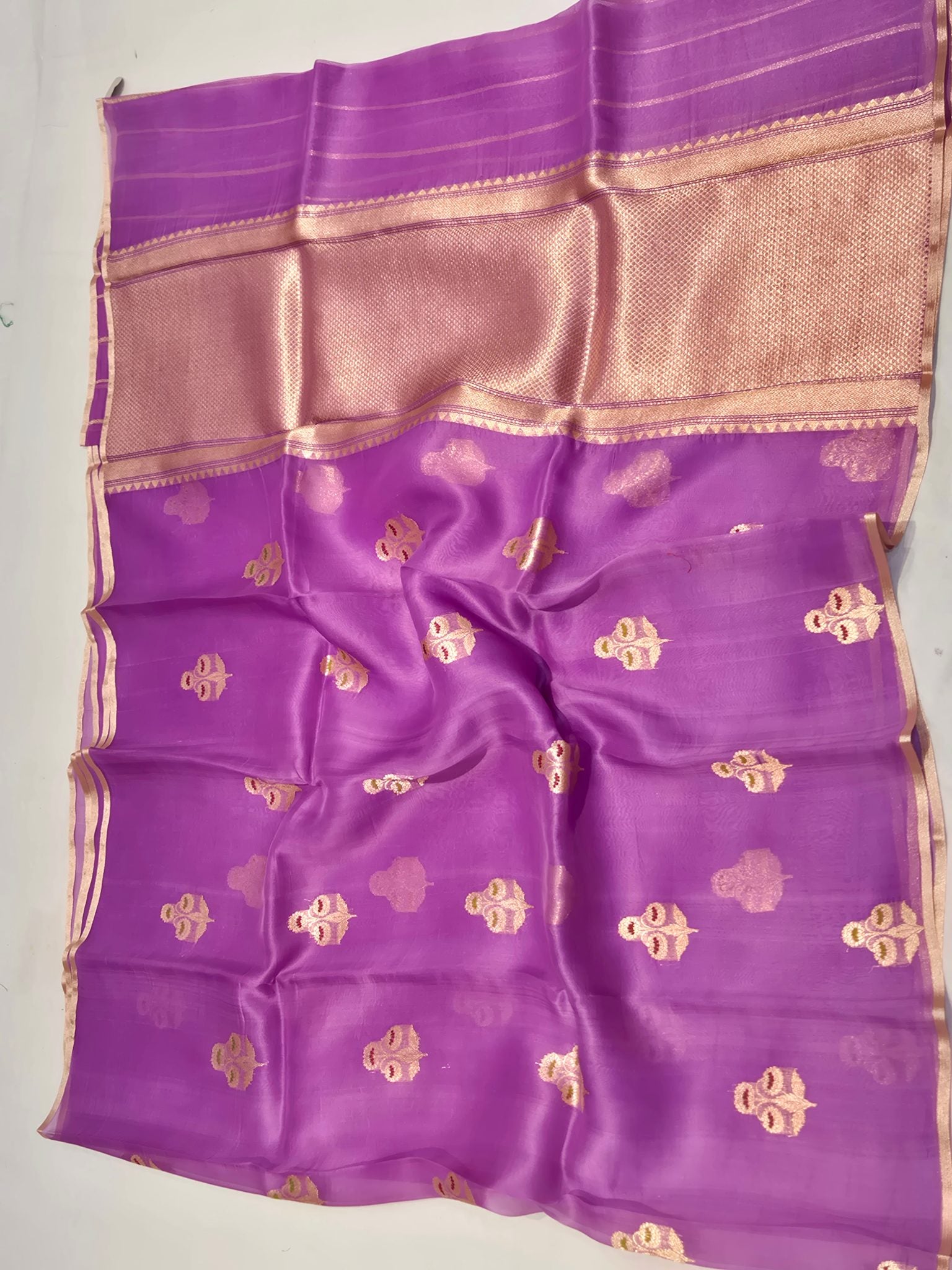 Lavender Katan Silk Banarasi saree zari work detail