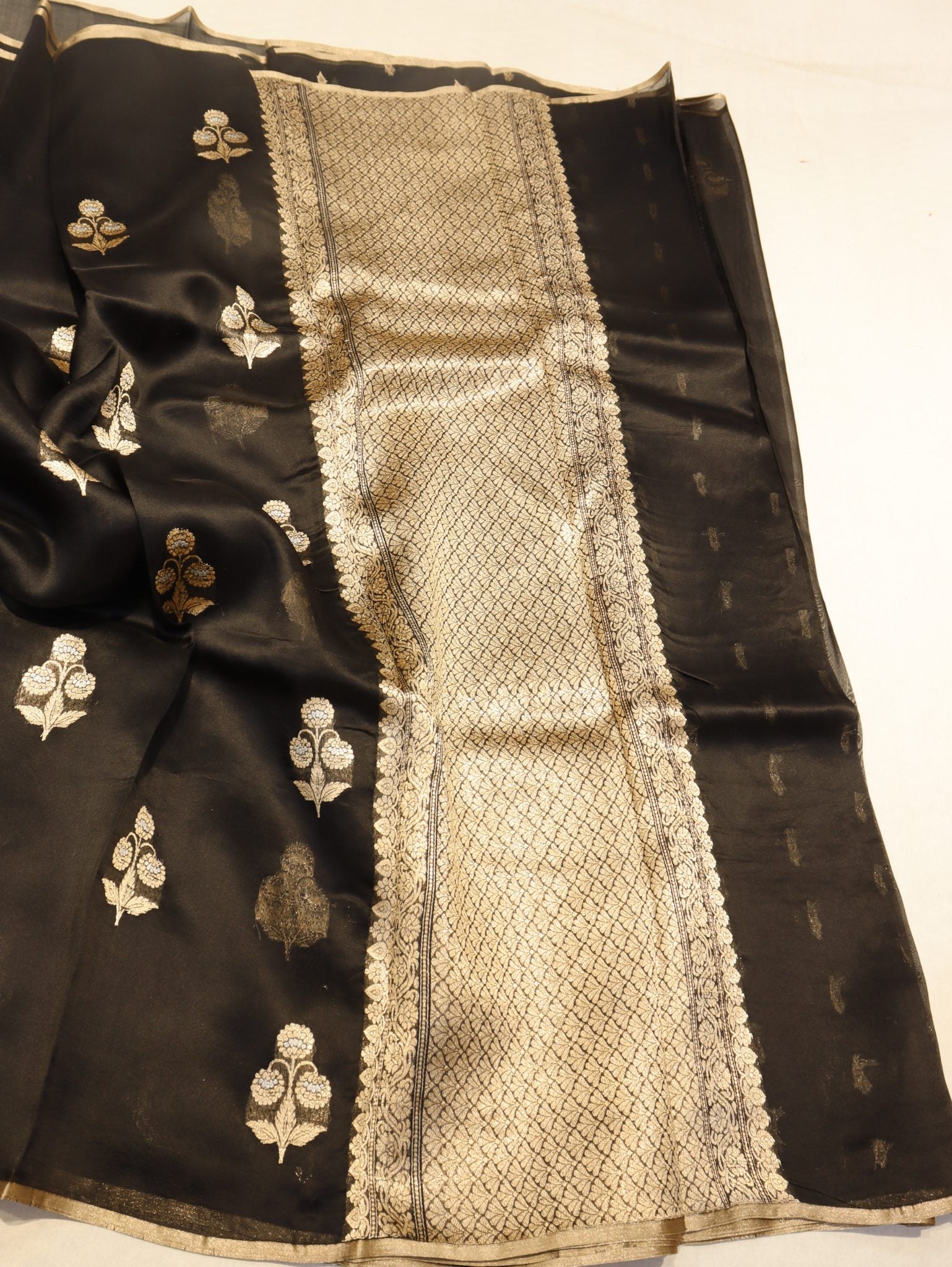 Black Katan Silk Banarasi saree full spread