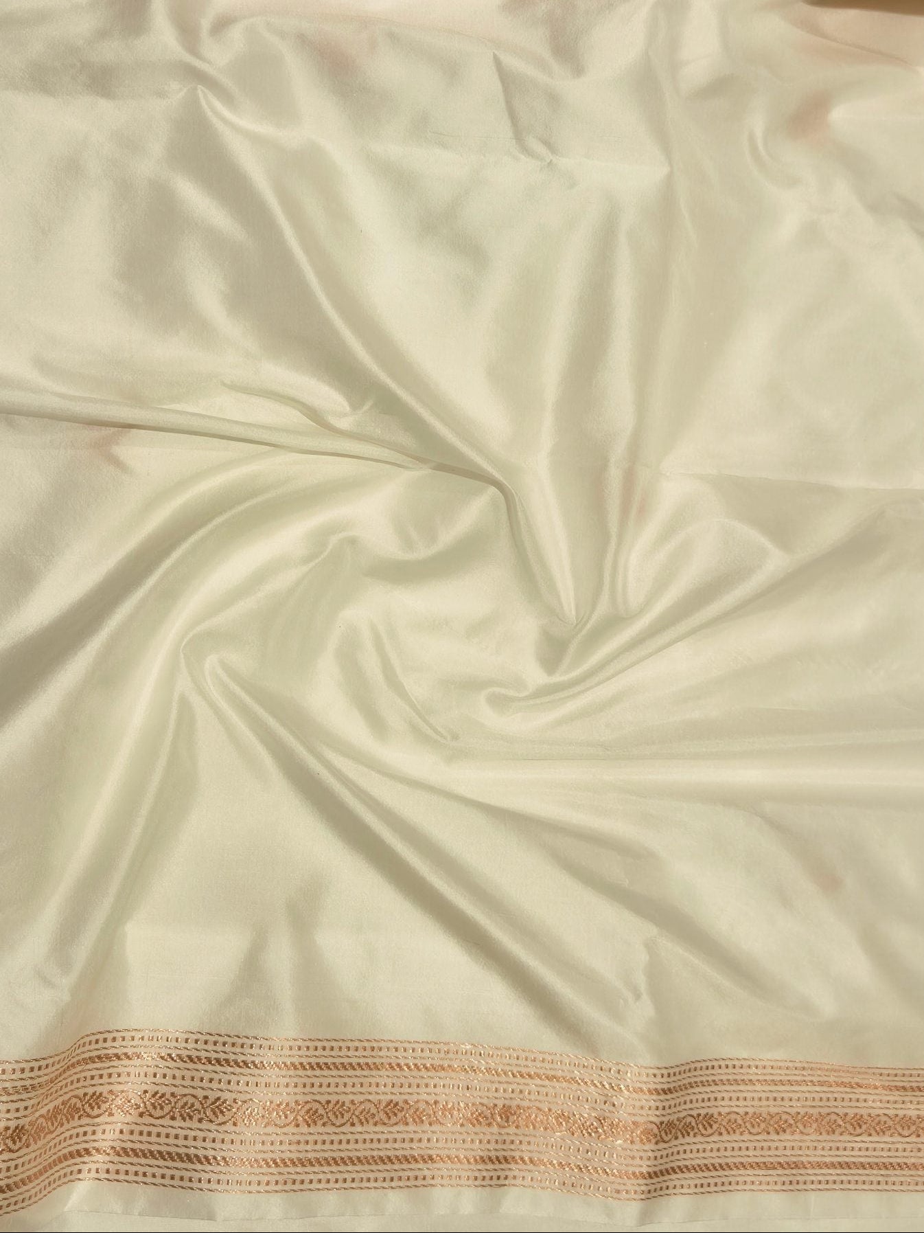 White Katan Silk Banarasi saree full spread