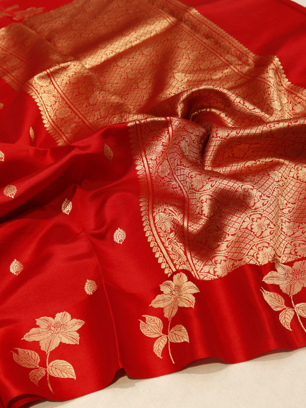 Red Soft Katan Banarasi saree pallu detail