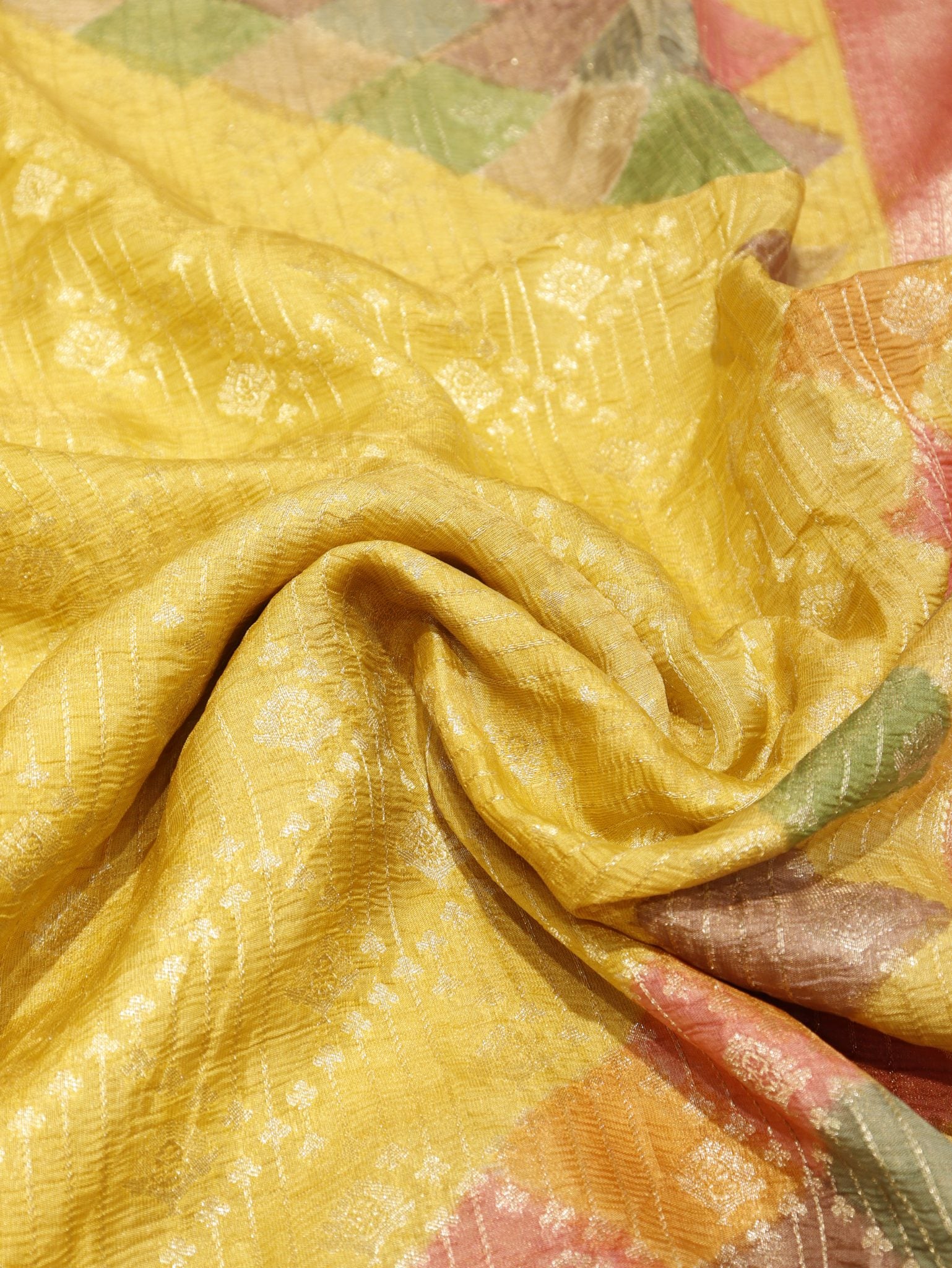 Yellow Pure Tissue Tussar Georgette Banarasi saree border closeup