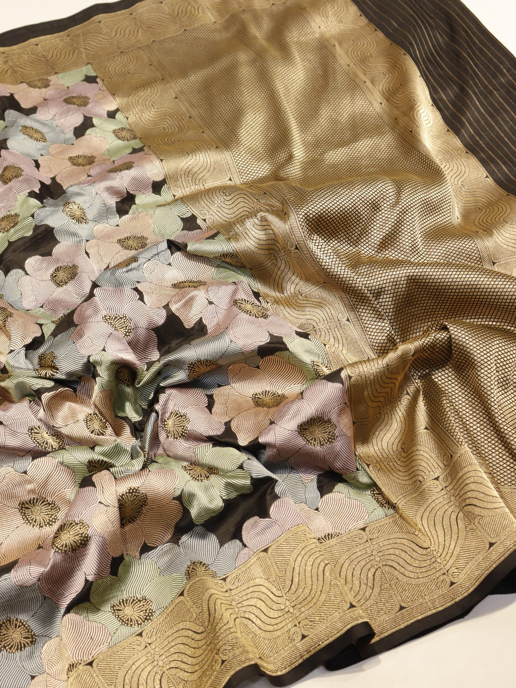 Black Katan Silk Banarasi saree pallu detail