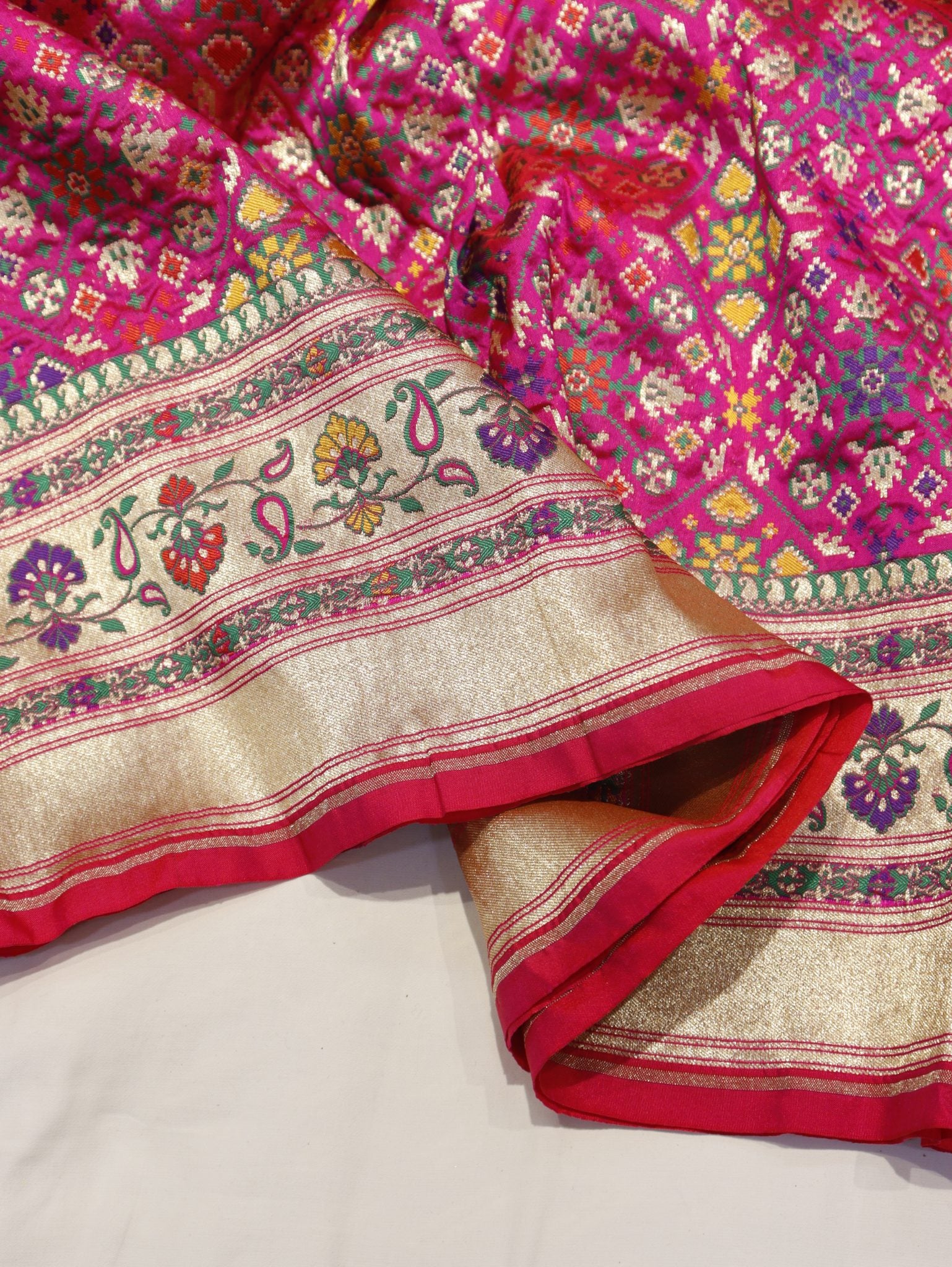 Pink Katan Silk Banarasi saree full spread