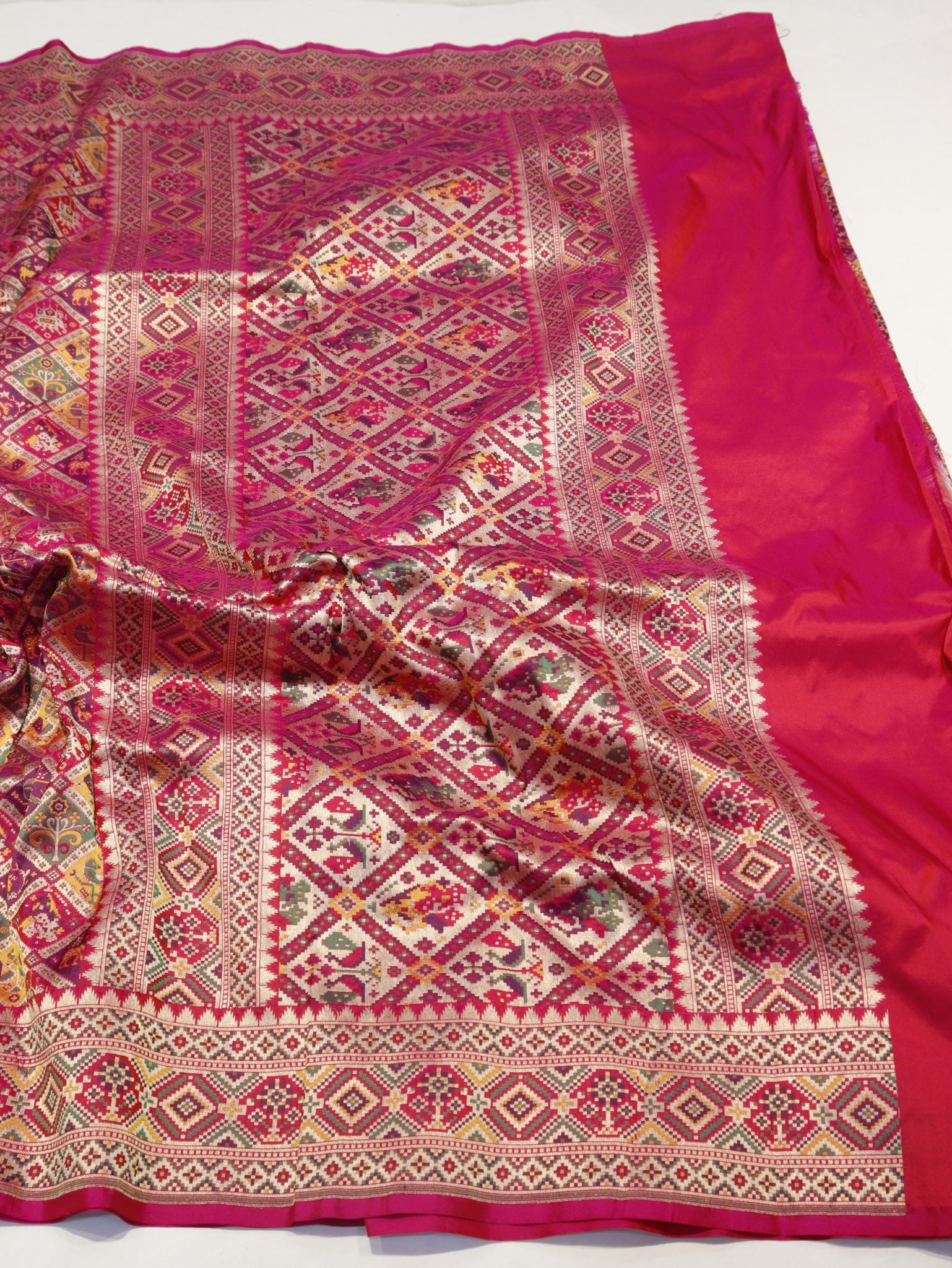 Pink Katan Silk Banarasi saree full spread