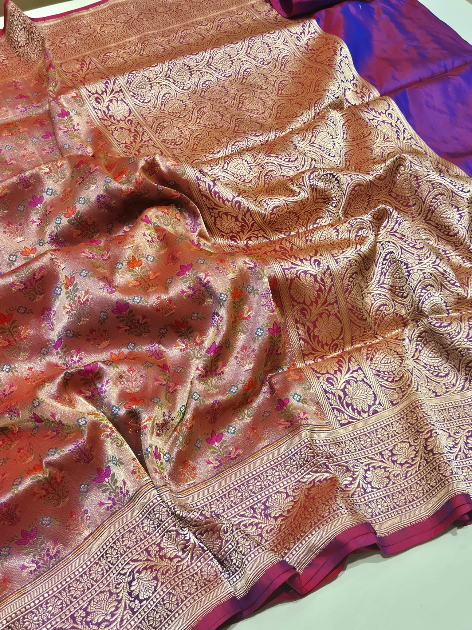 Pink-Purple (Dhoop Chaon) Katan Silk Banarasi saree pallu detail