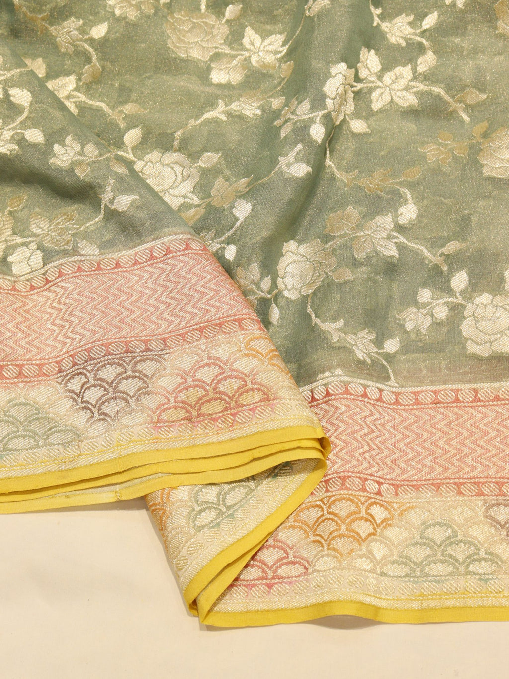 Green Pure Georgette Tissue Silk Banarasi saree full spread