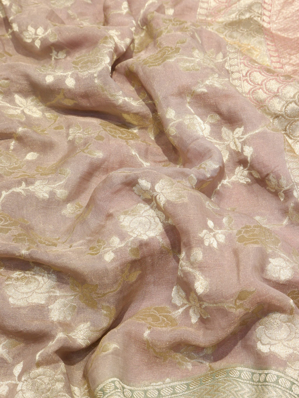 Soft Pink Georgette Tissue Silk Banarasi saree border closeup