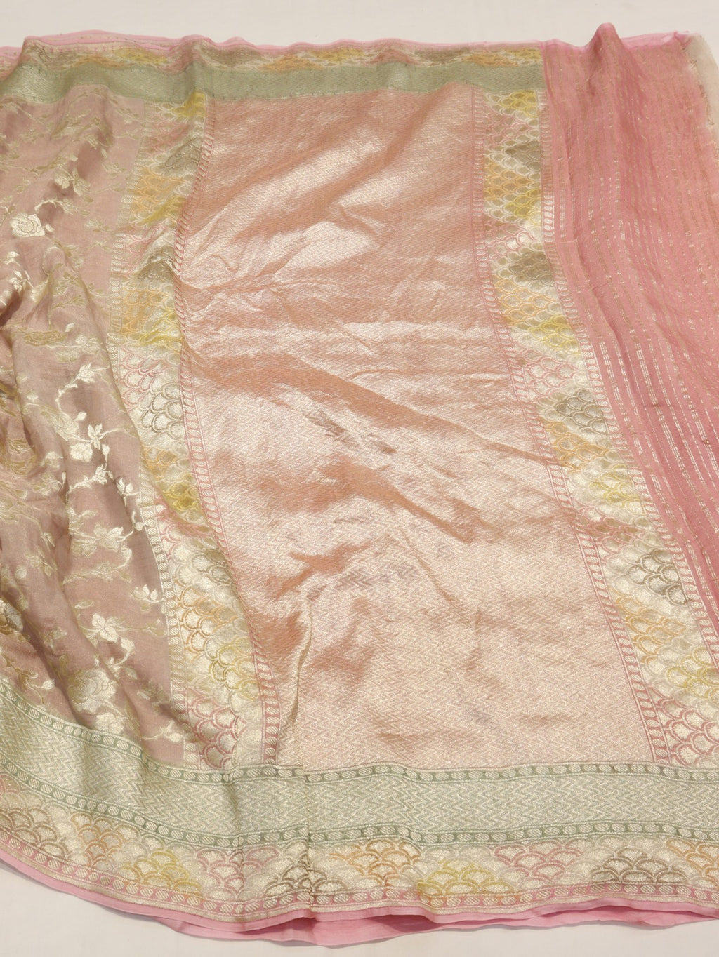 Soft Pink Georgette Tissue Silk Banarasi saree full spread