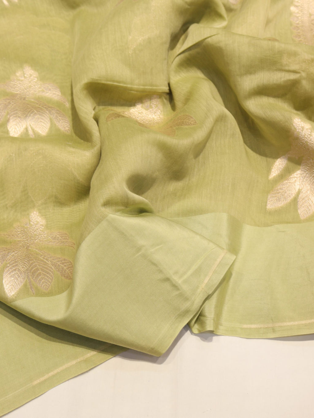 Green Pure Cotton Banarasi saree border closeup