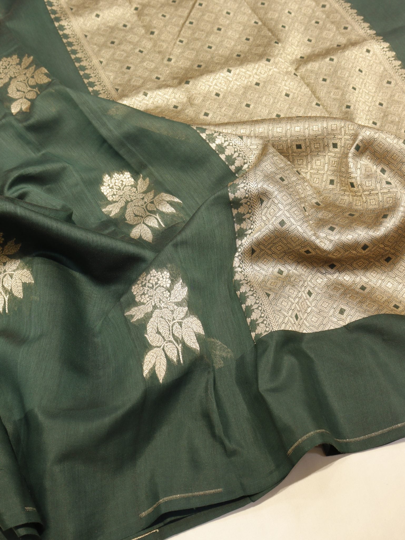 Bottle Green Pure Cotton Banarasi saree front drape view
