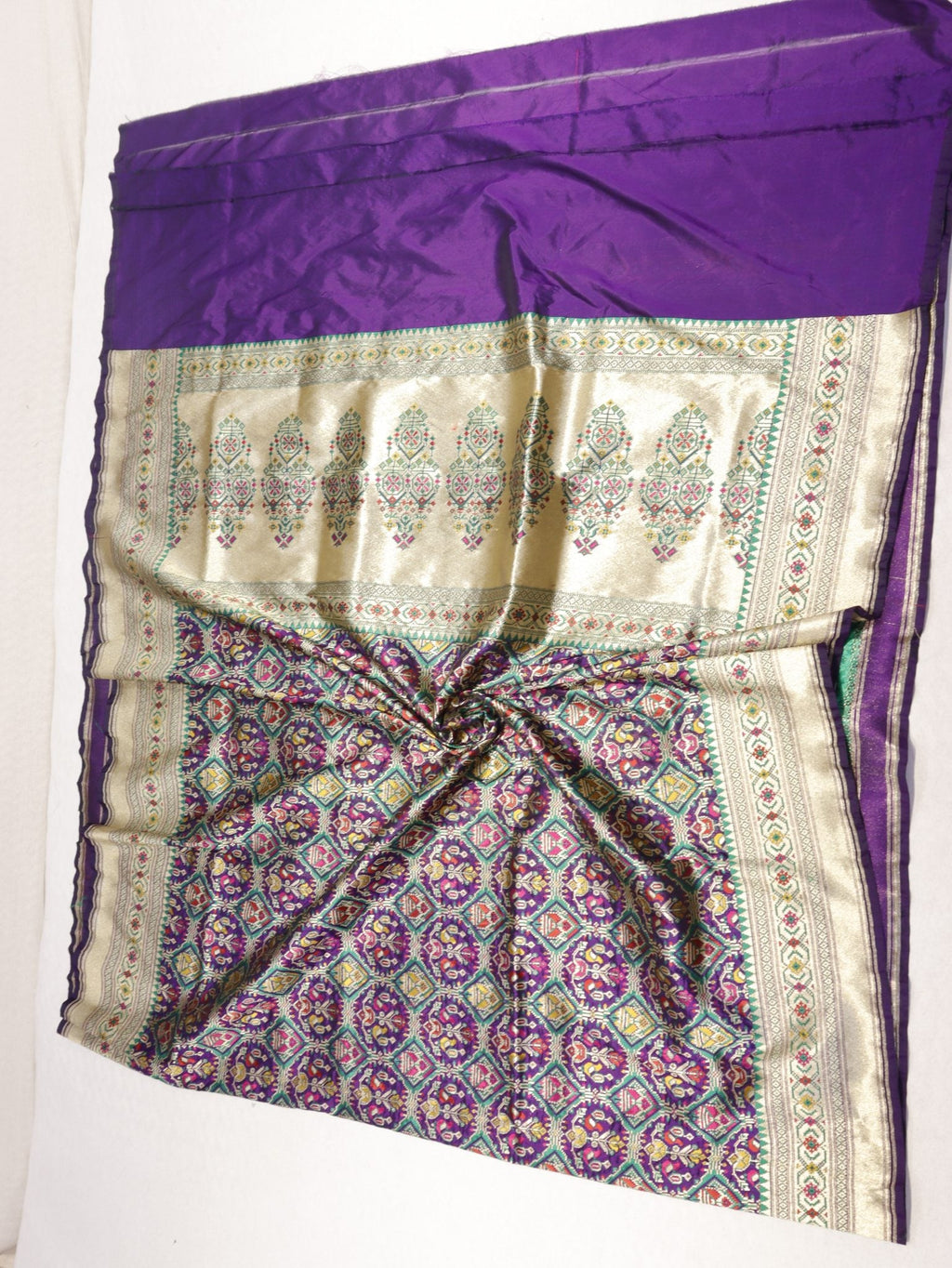 Purple Katan Silk Banarasi dupatta texture detail