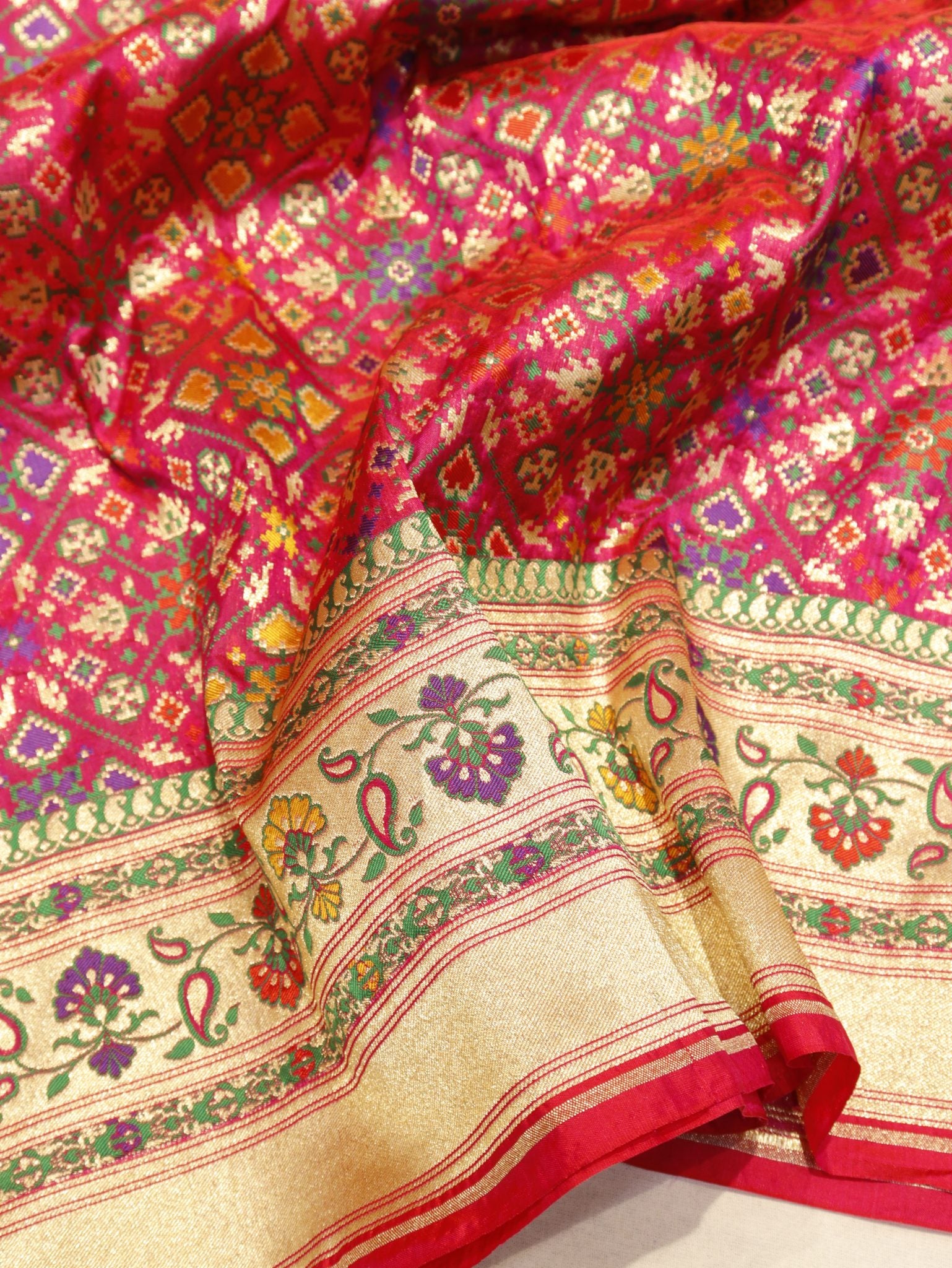 Pink Katan Silk Banarasi dupatta zari work detail