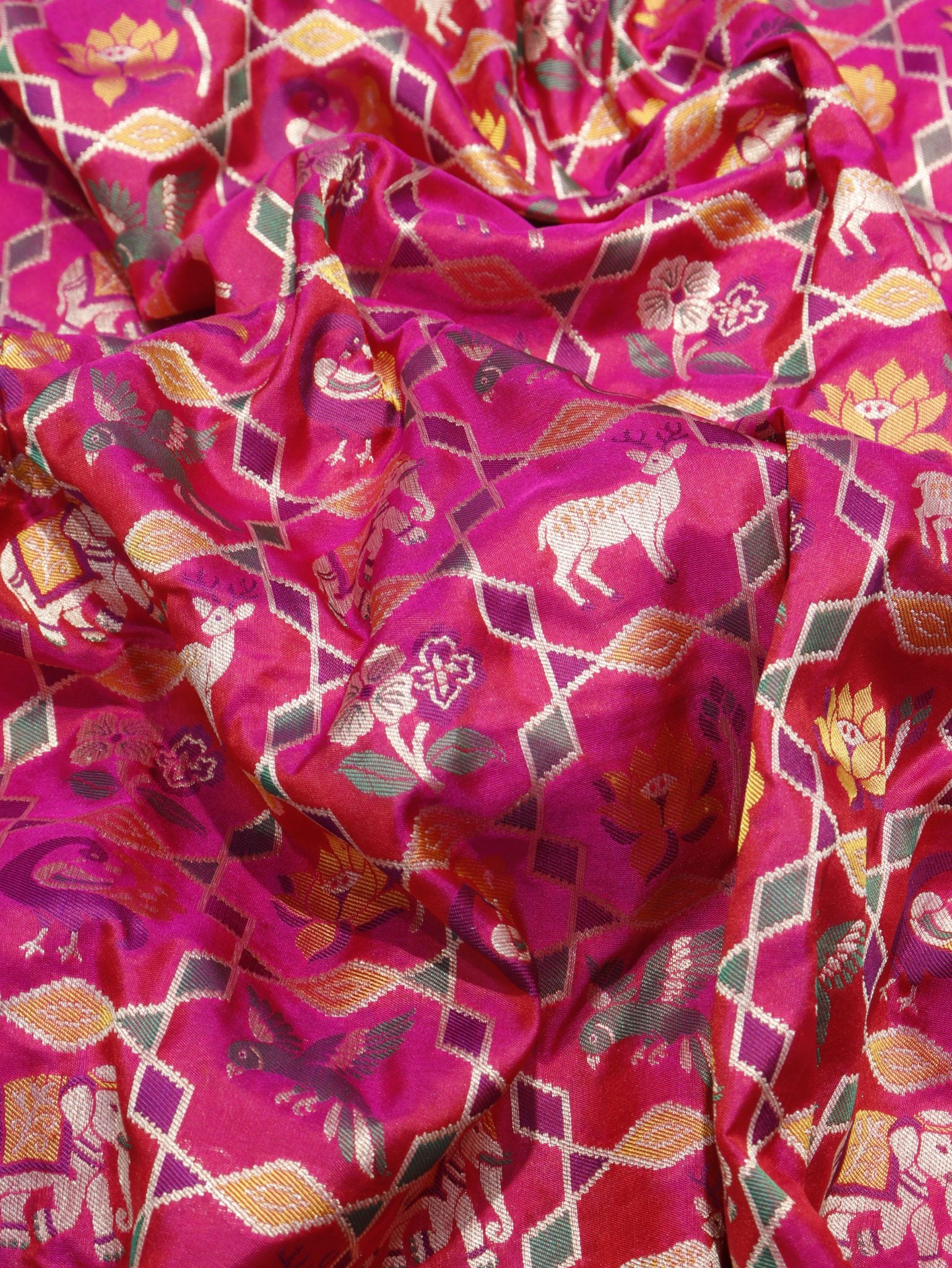 Pink Katan Silk Banarasi saree border closeup