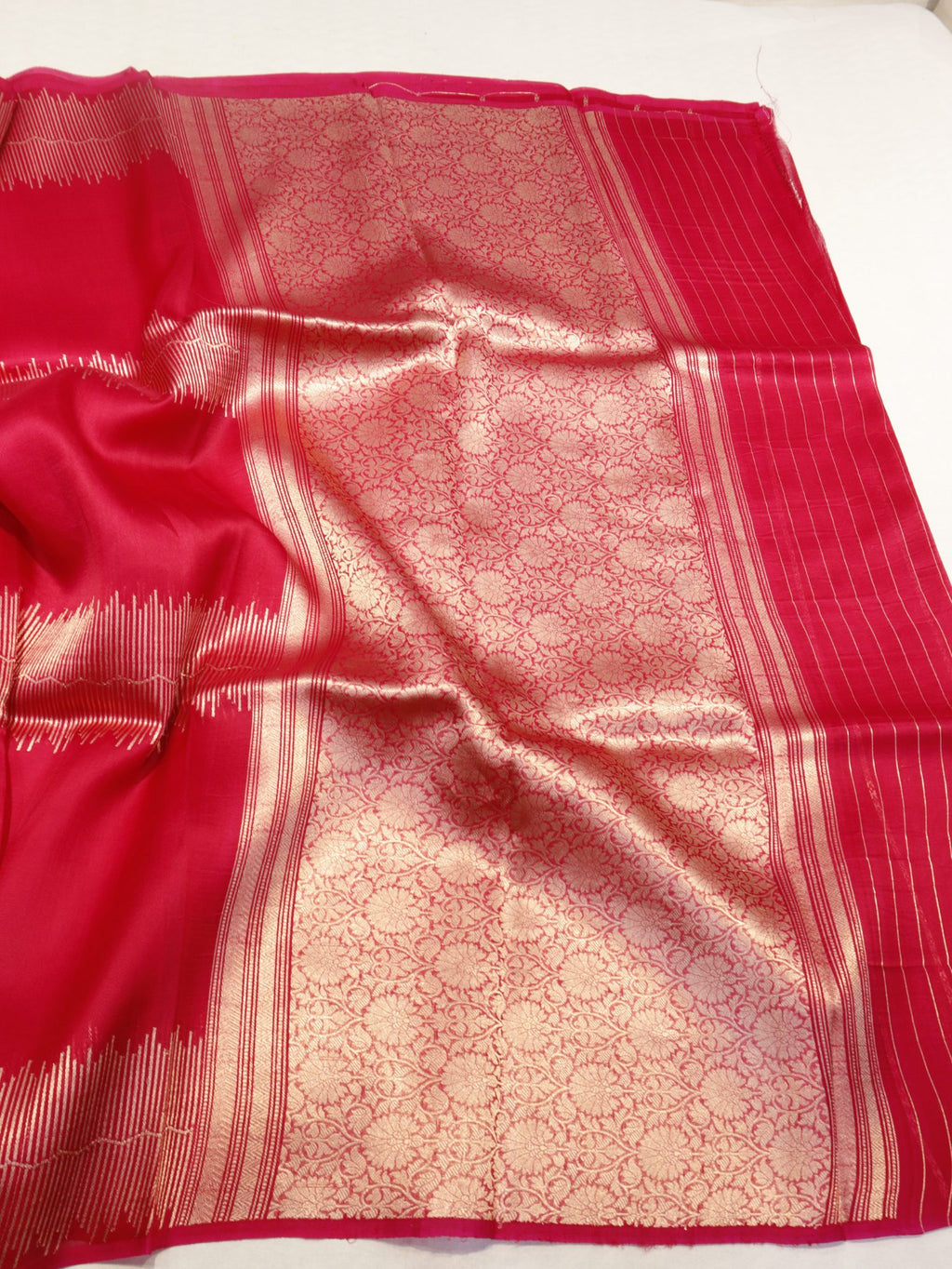 Pink Kora Silk Banarasi saree full spread