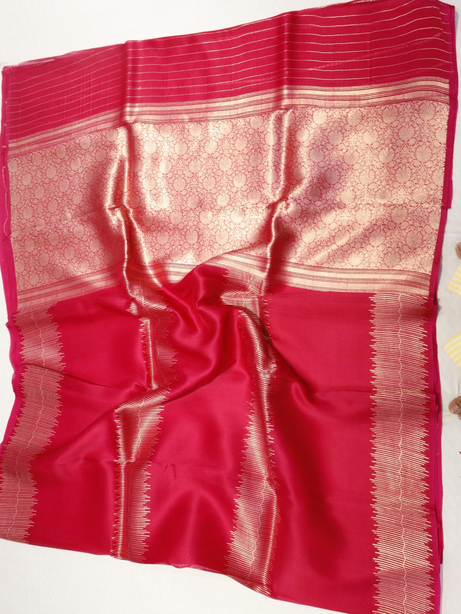 Pink Kora Silk Banarasi saree zari work detail