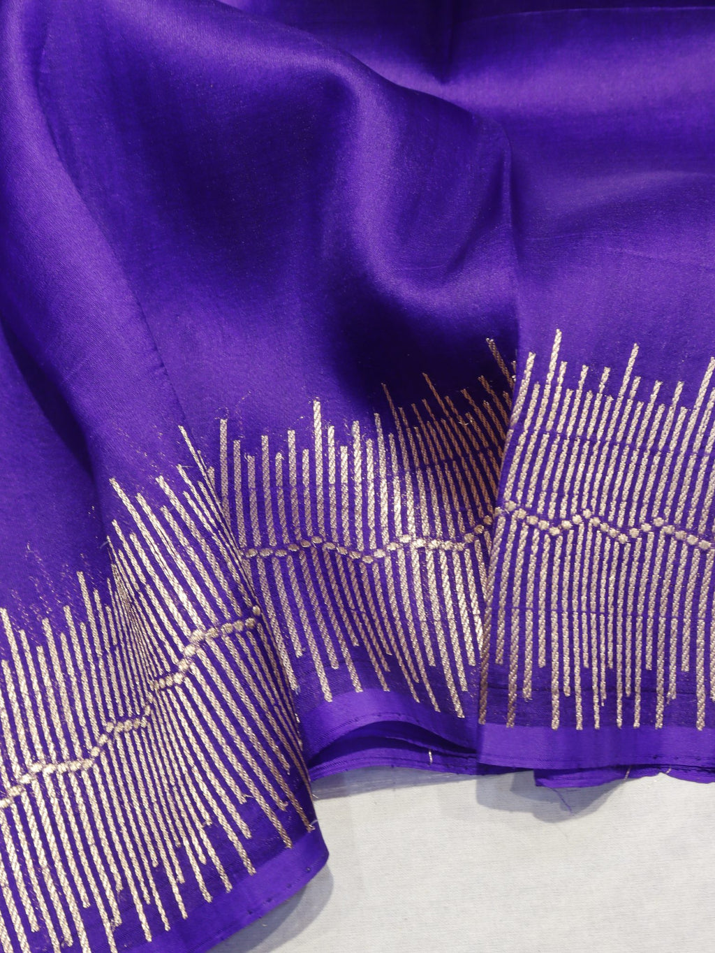 Purple Kora Silk Banarasi saree border closeup