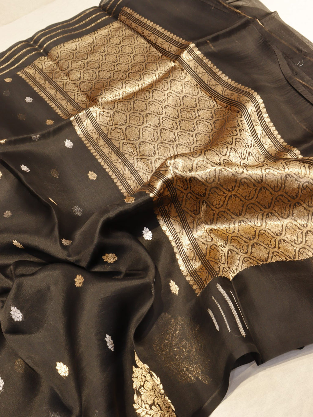 Black Kora Silk Banarasi saree pallu detail