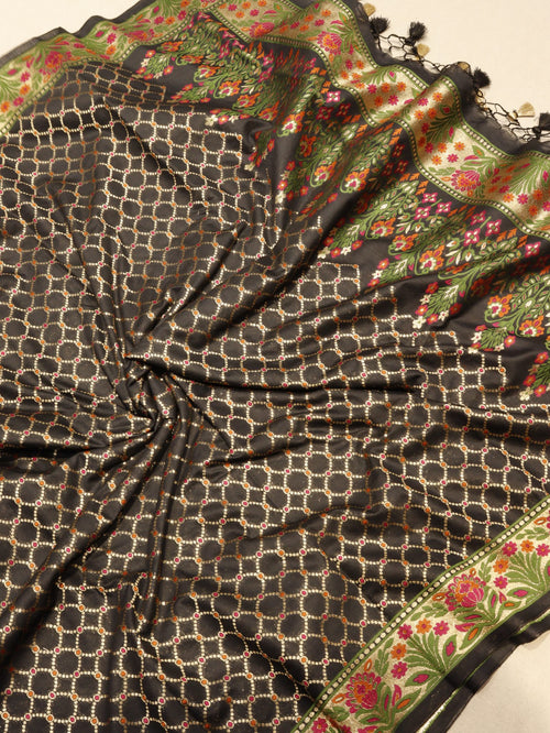 Black Pure cotton Banarasi suit neckline detail