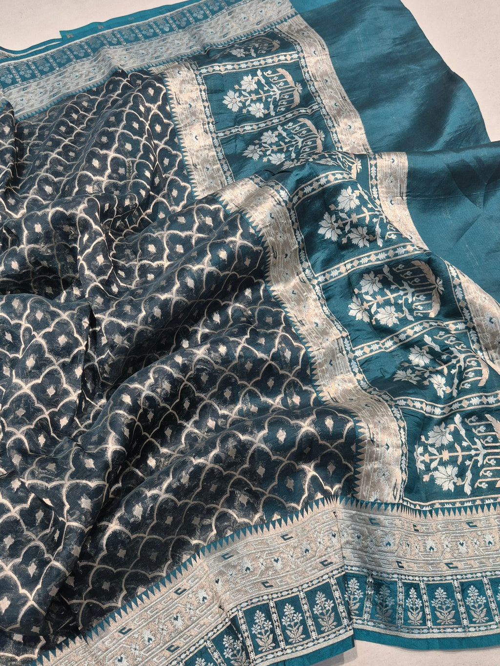 Teal Blue Kora Silk Banarasi saree pallu detail