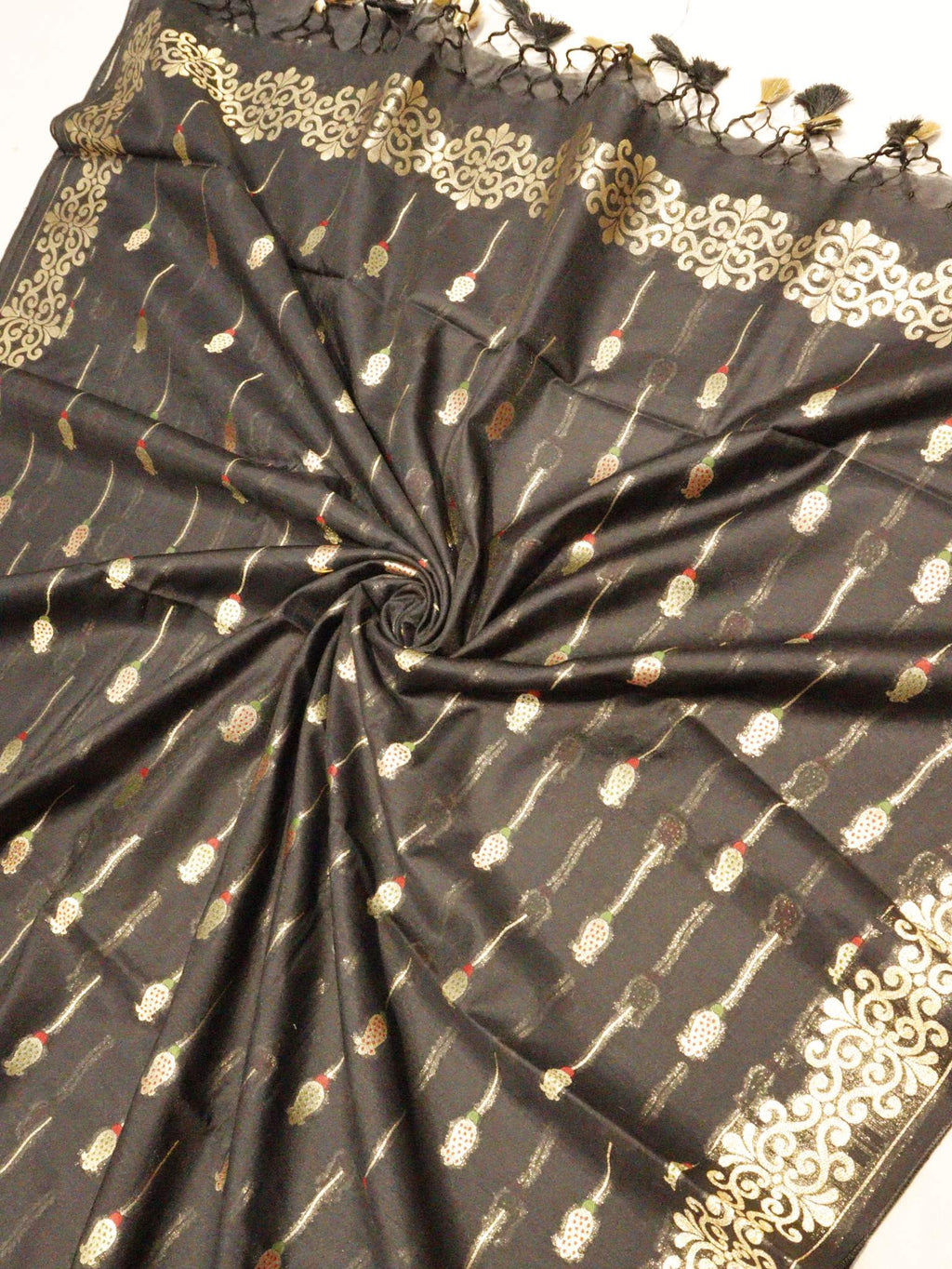 Black Pure Cotton Banarasi suit dupatta detail