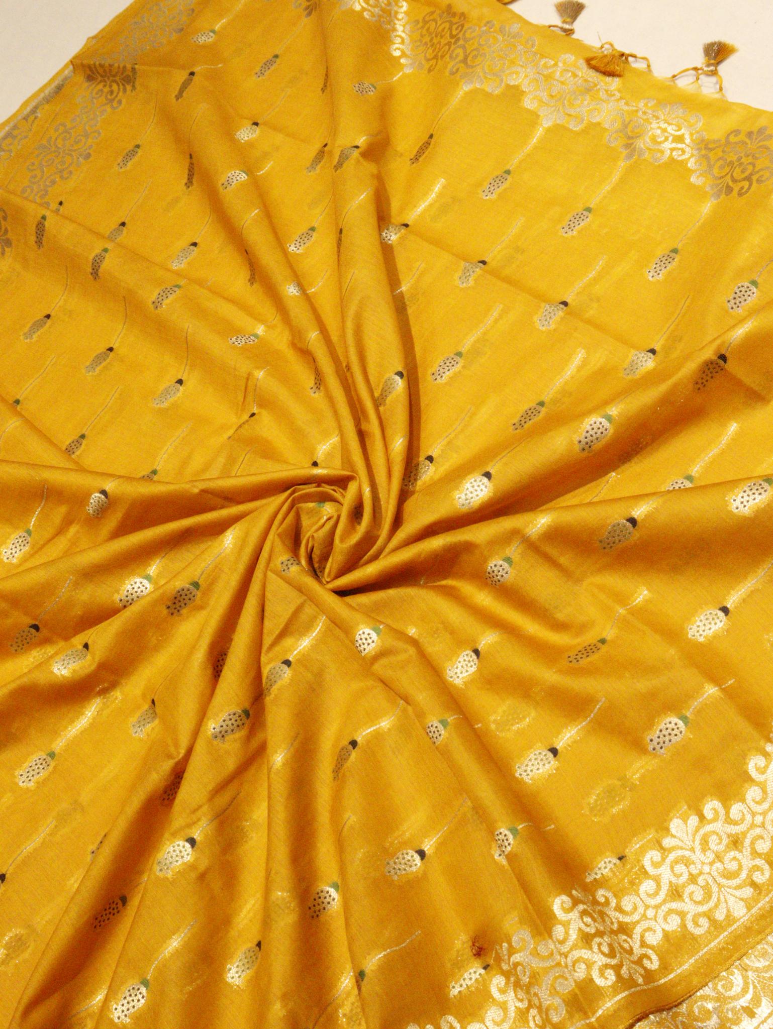 Musterd Yellow Pure Cotton Banarasi suit border closeup