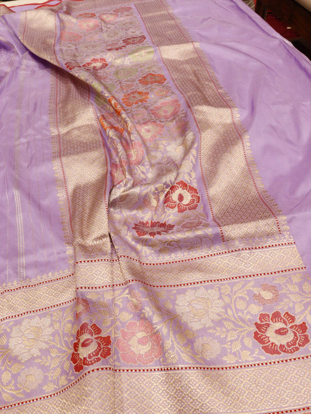 Lavender Katan Silk Banarasi saree pallu detail