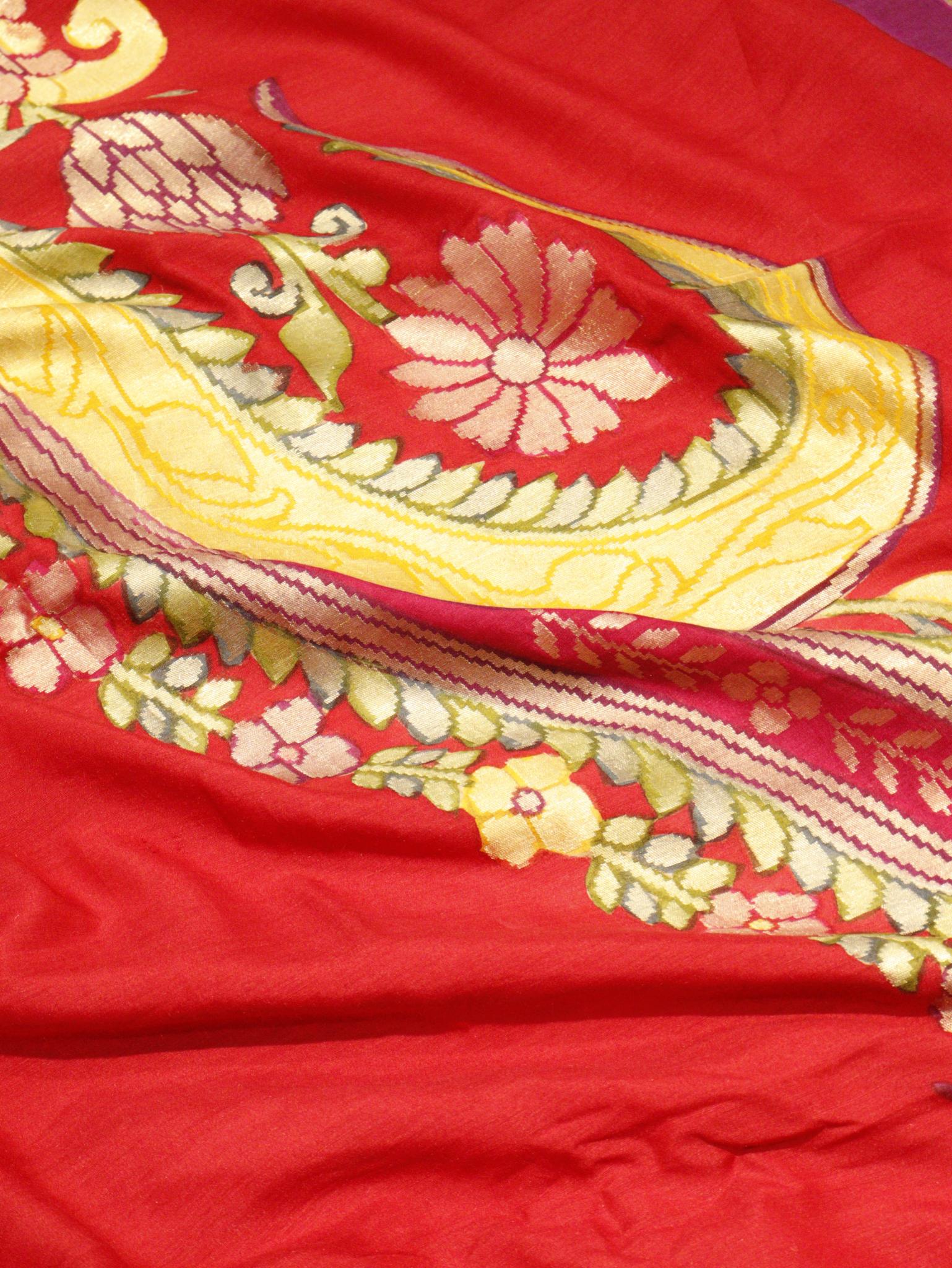 Tommato Red with Purple Moonga Silk Banarasi saree blouse piece